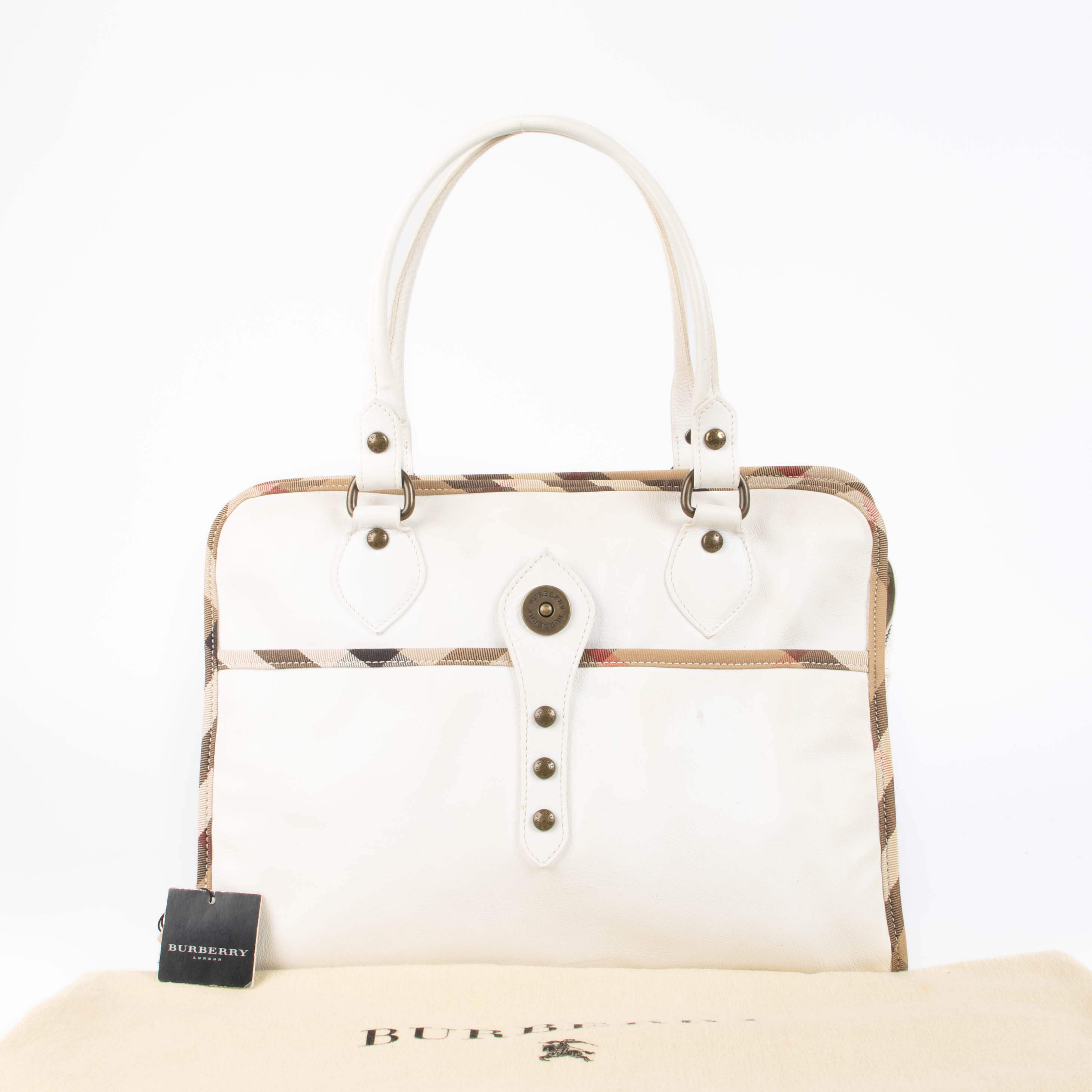 BURBERRY ボディバッグ ホワイト レディース鞄Burberry 2026 | THEBS