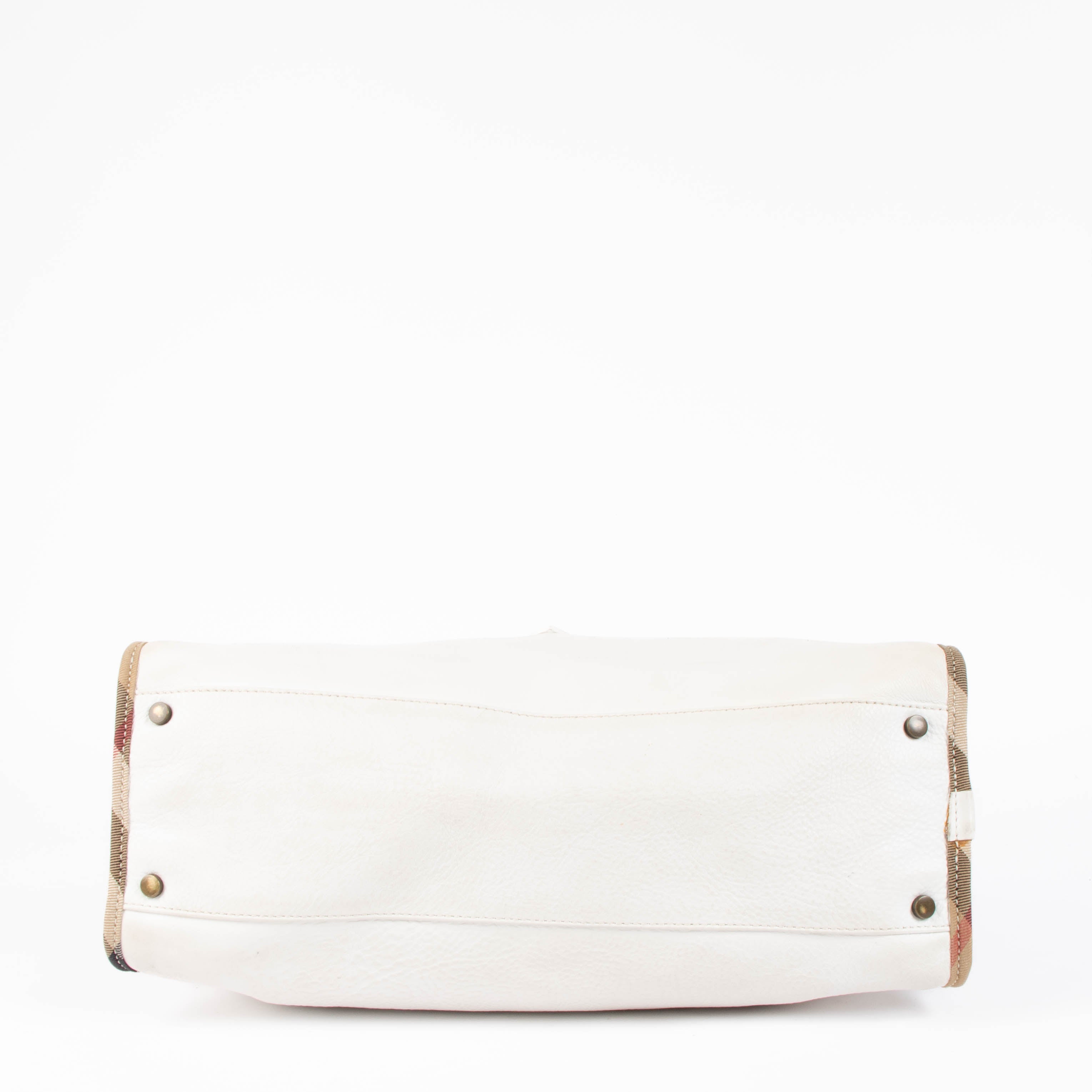 Burberry White Leather Shoulder Bag – Labellov