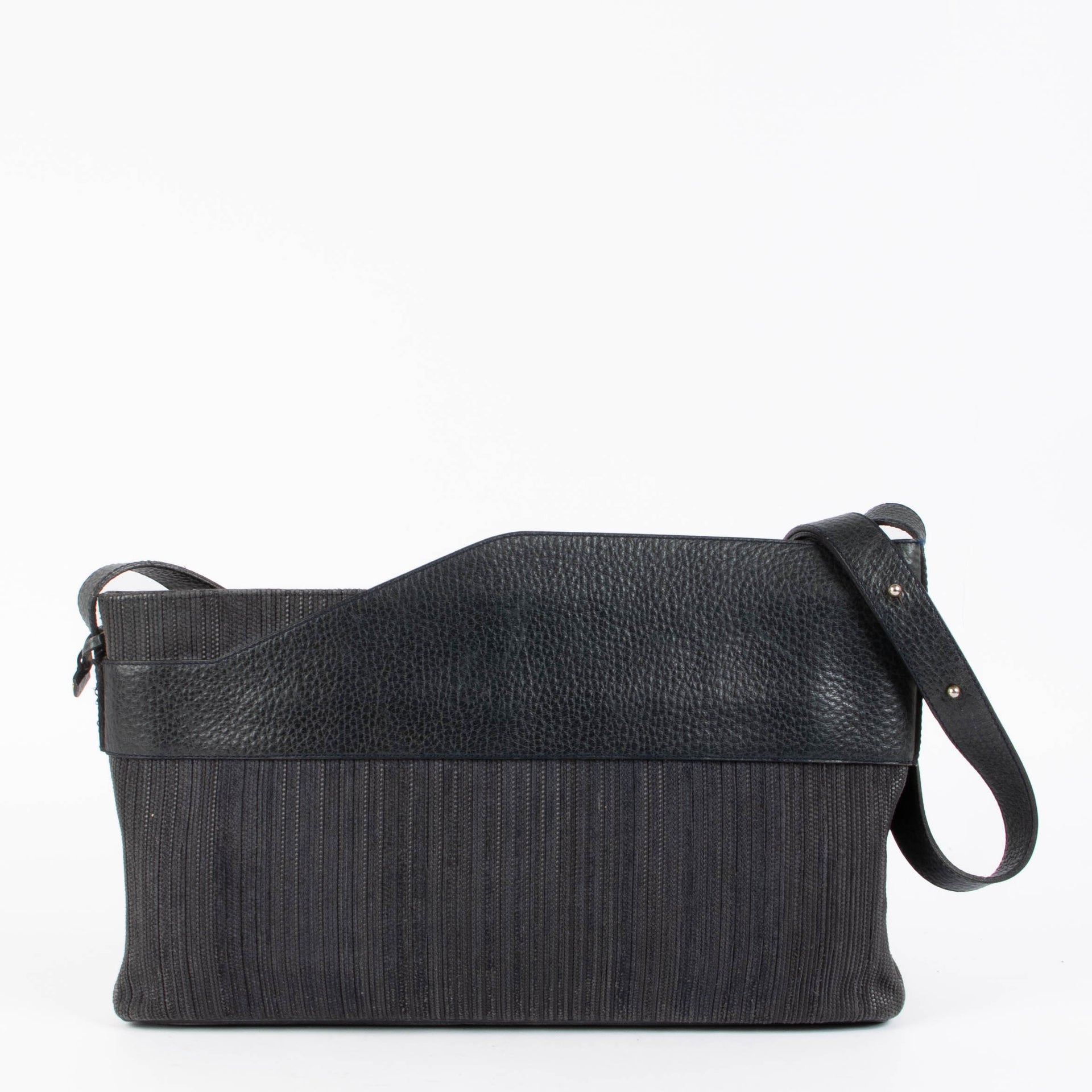 Shop this authentic delvaux blue toile de cuir long Shoulder bag pre-loved on Labellov.com