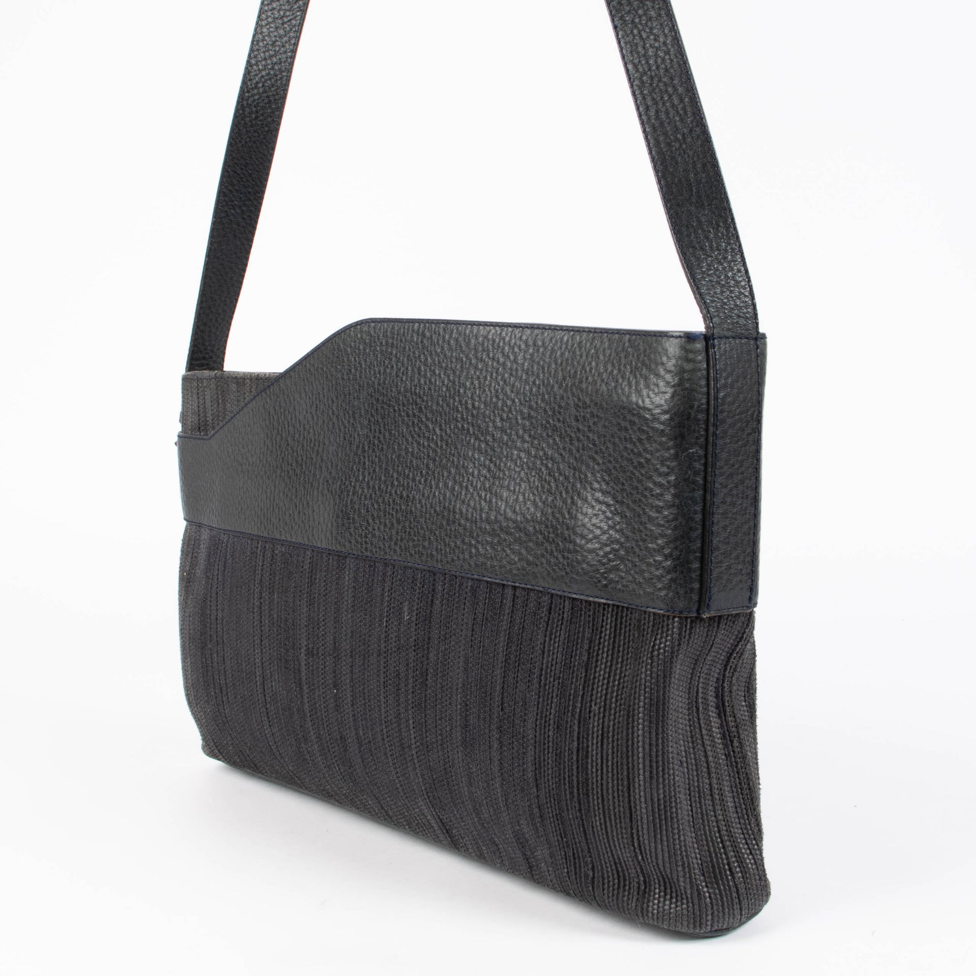 Shop this authentic delvaux blue toile de cuir long Shoulder bag pre-loved on Labellov.com