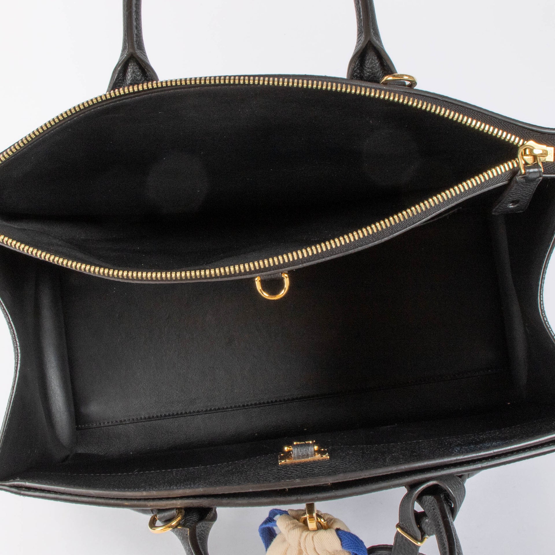 Louis Vuitton Black Leather City Steamer GM