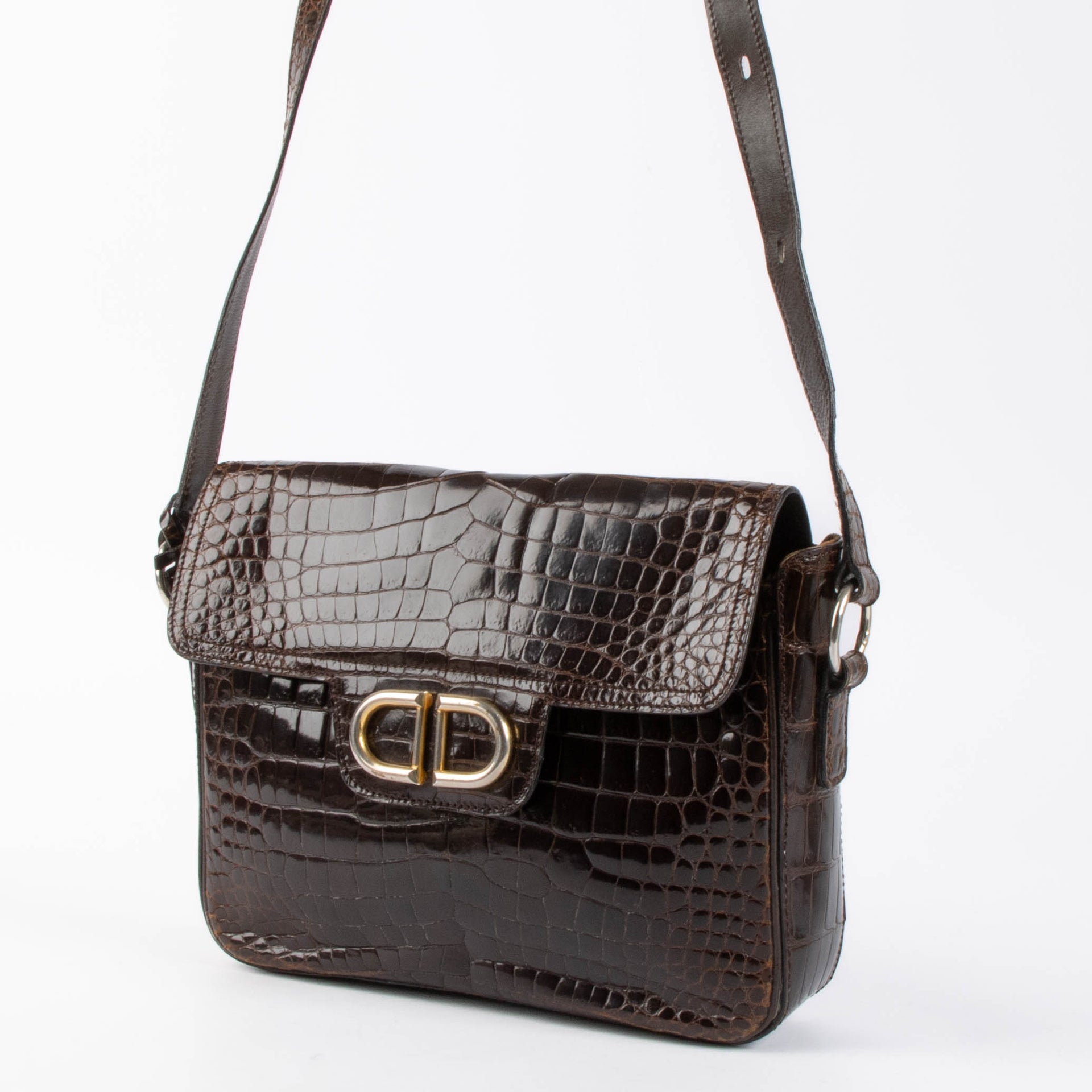 Shop authentic Delvaux Brown Vintage Crocodile Shoulder Bag on Labellov.com.