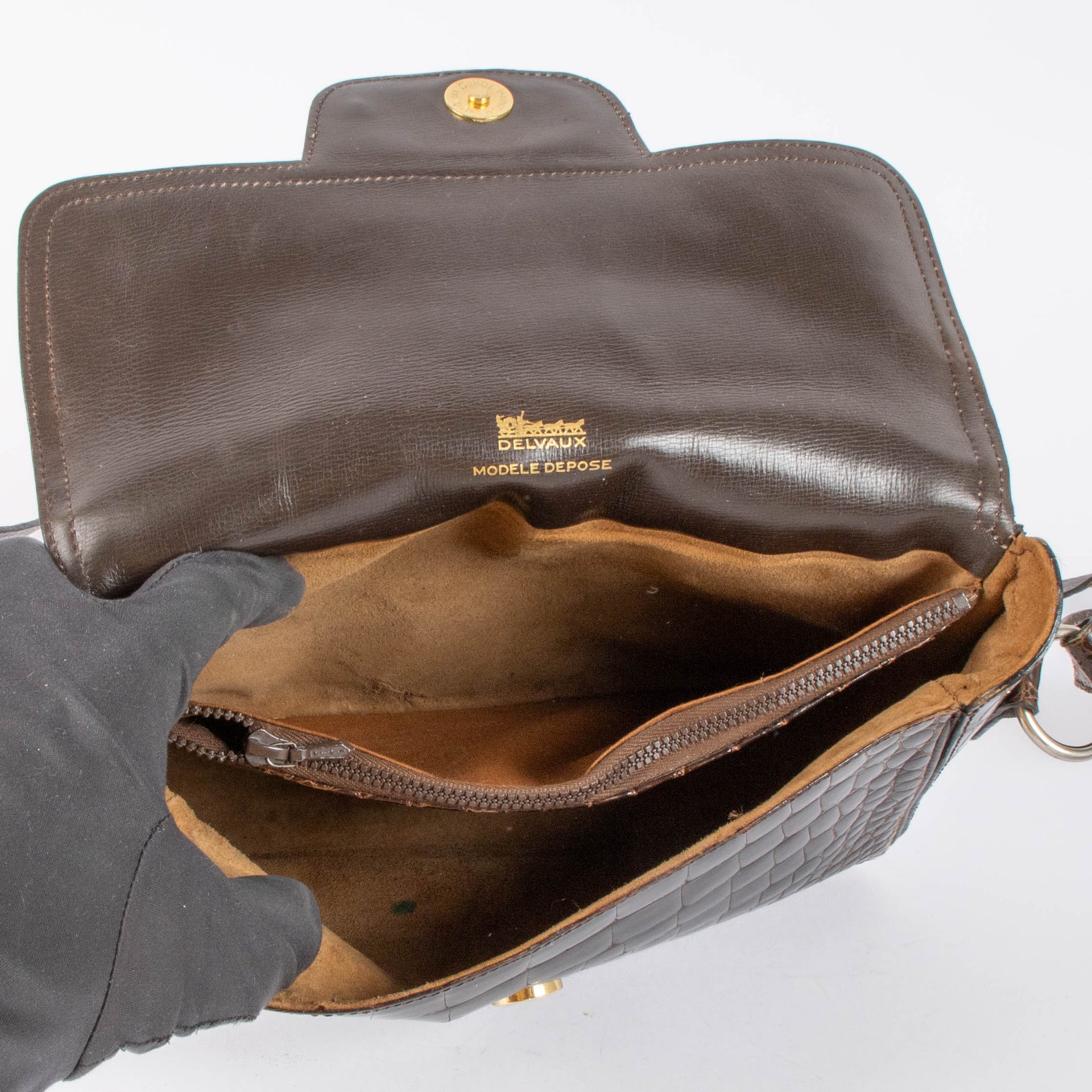 Shop authentic Delvaux Brown Vintage Crocodile Shoulder Bag on Labellov.com.