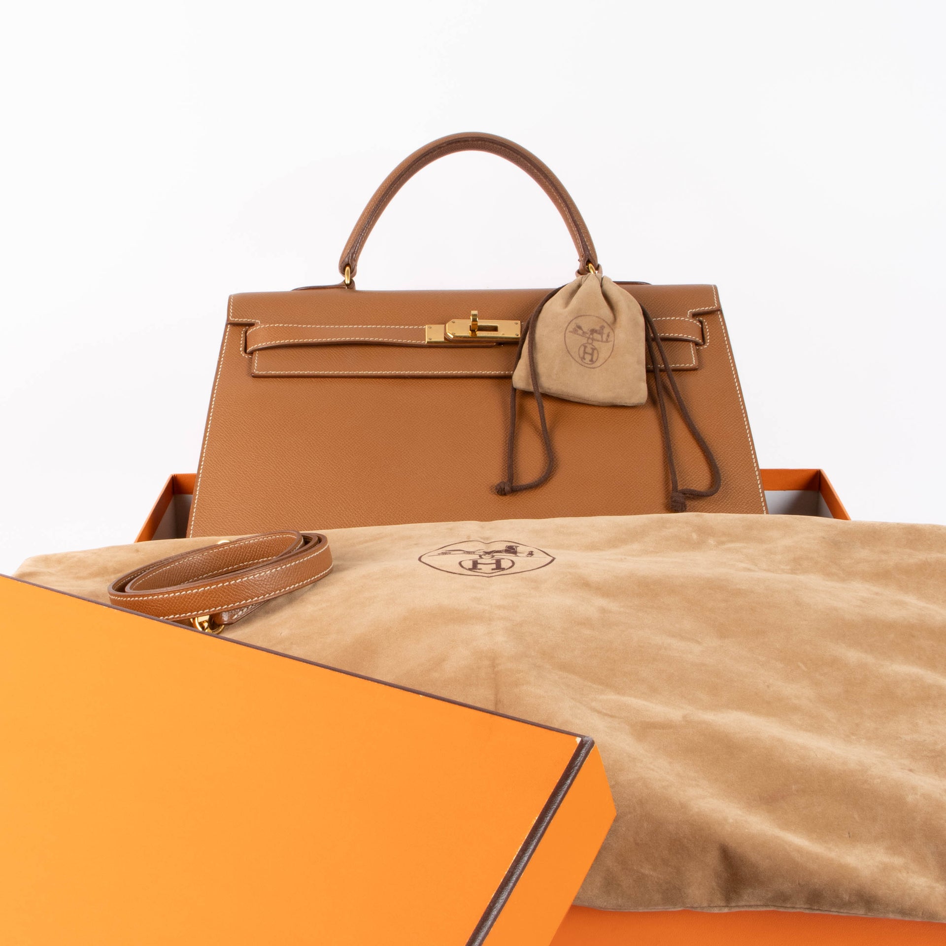 Hermes Kelly 35 Gold Courchevel GHW