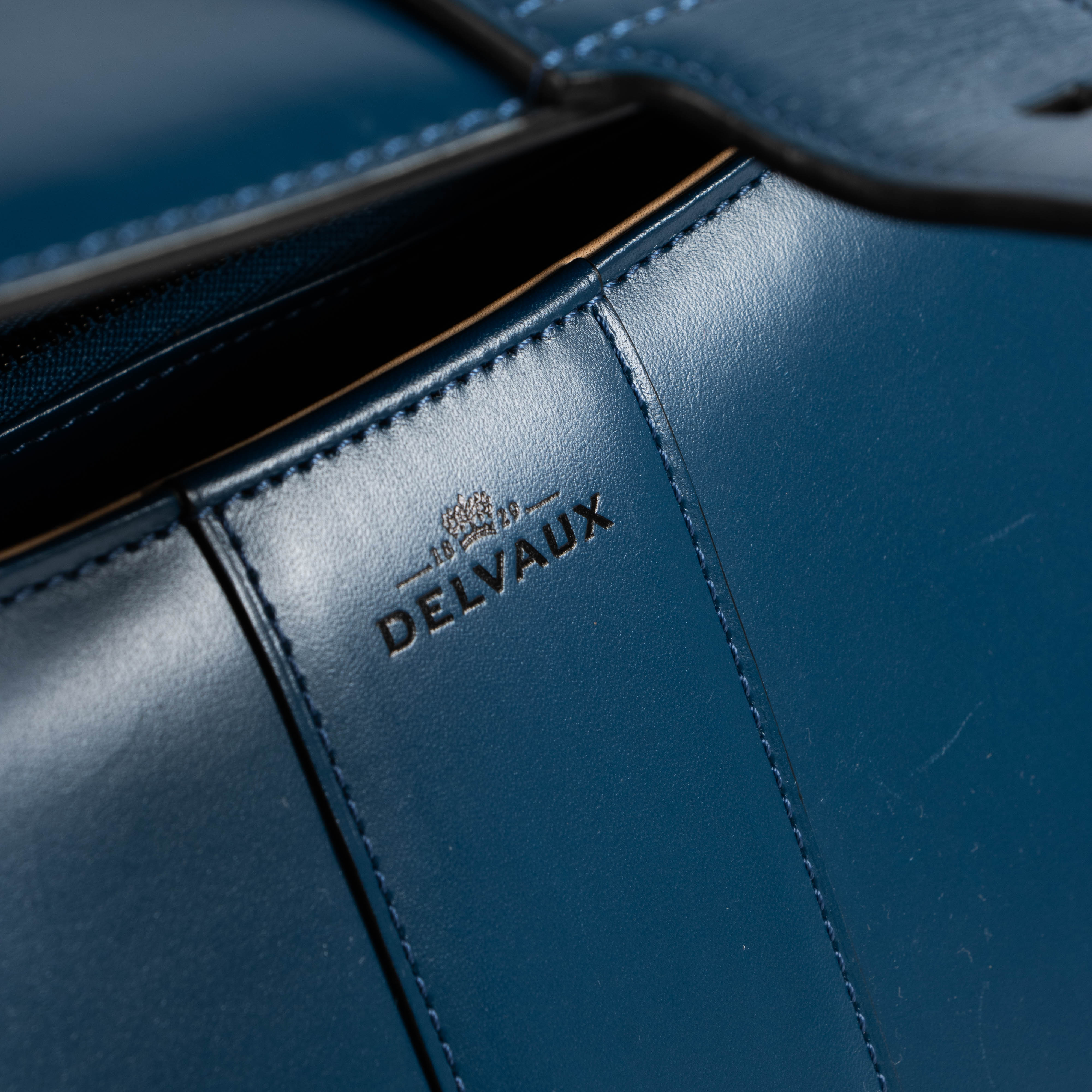 Delvaux Bleu de Prusse Box Calf Brillant MM Bag – Labellov