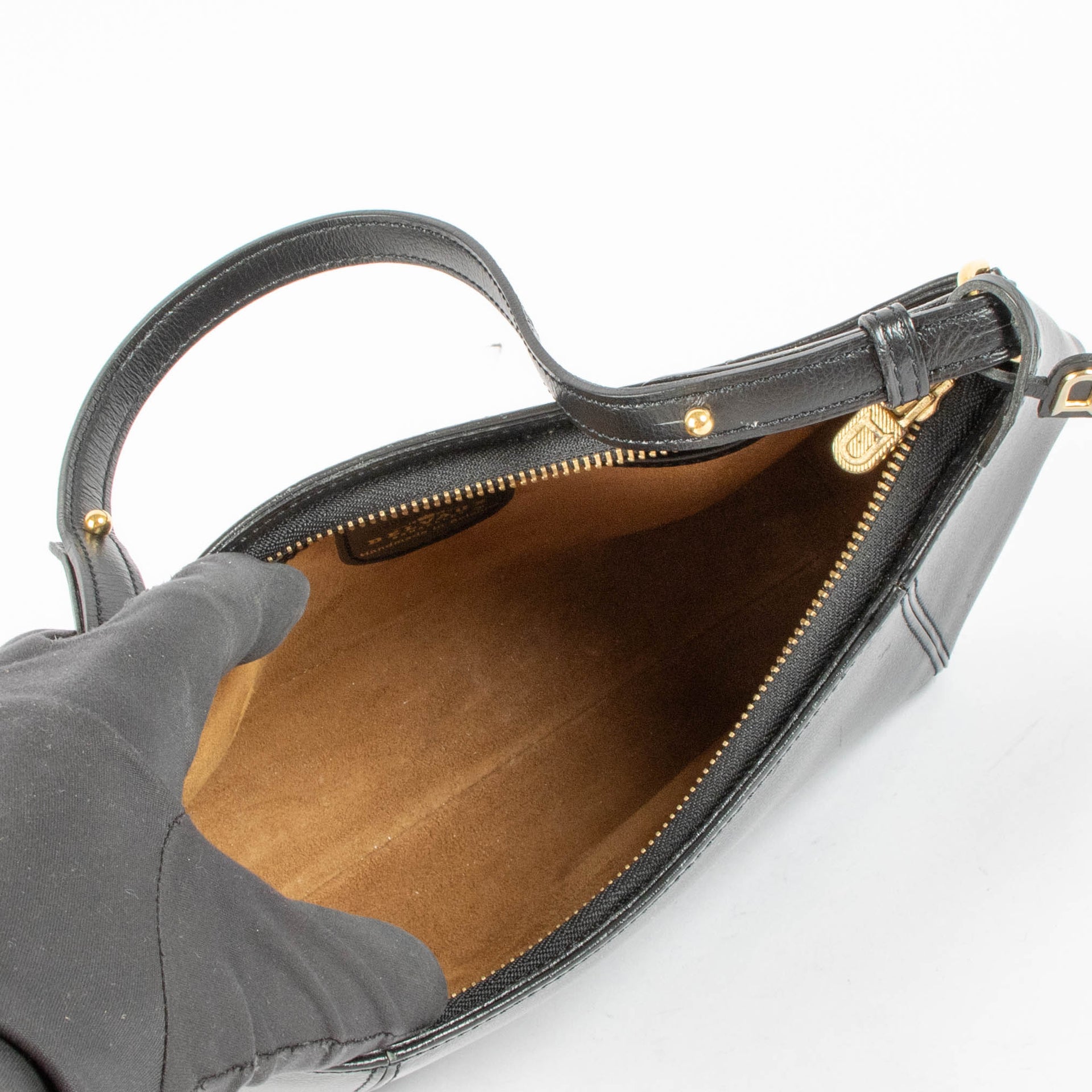 Shop this 100% authentic Delvaux Black Désir Shoulder Bag at Labellov.com