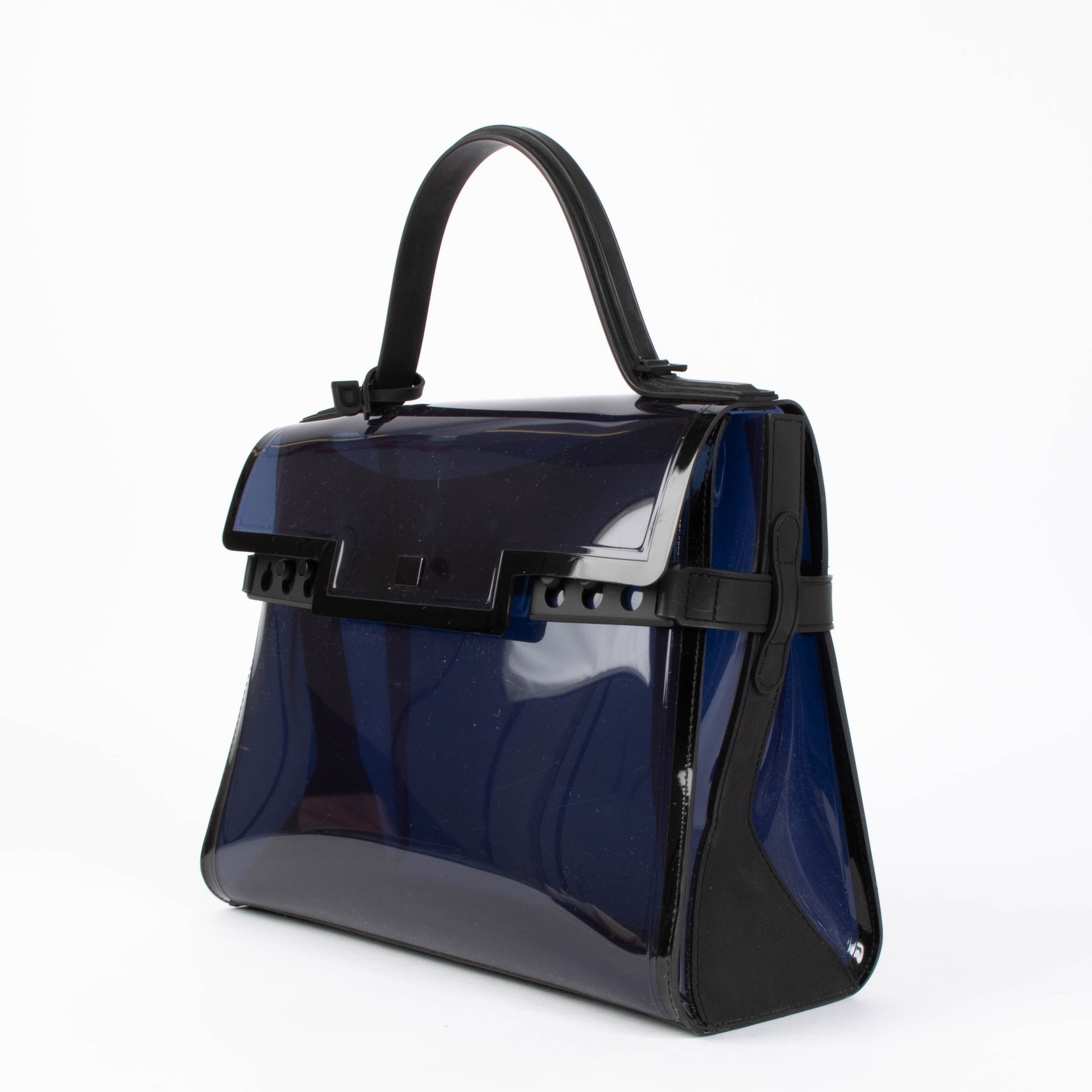Shop the authentic Delvaux Tempête Dark Night Top Handle second hand on Labellov.com