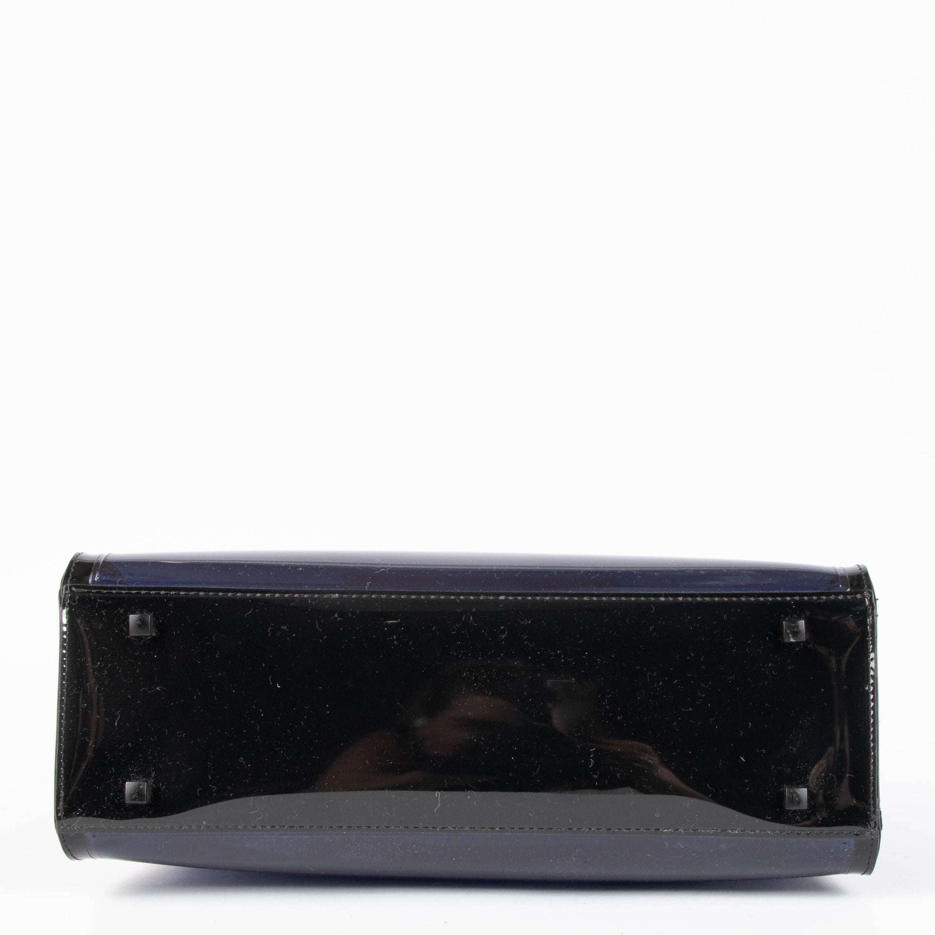 Shop the authentic Delvaux Tempête Dark Night Top Handle second hand on Labellov.com