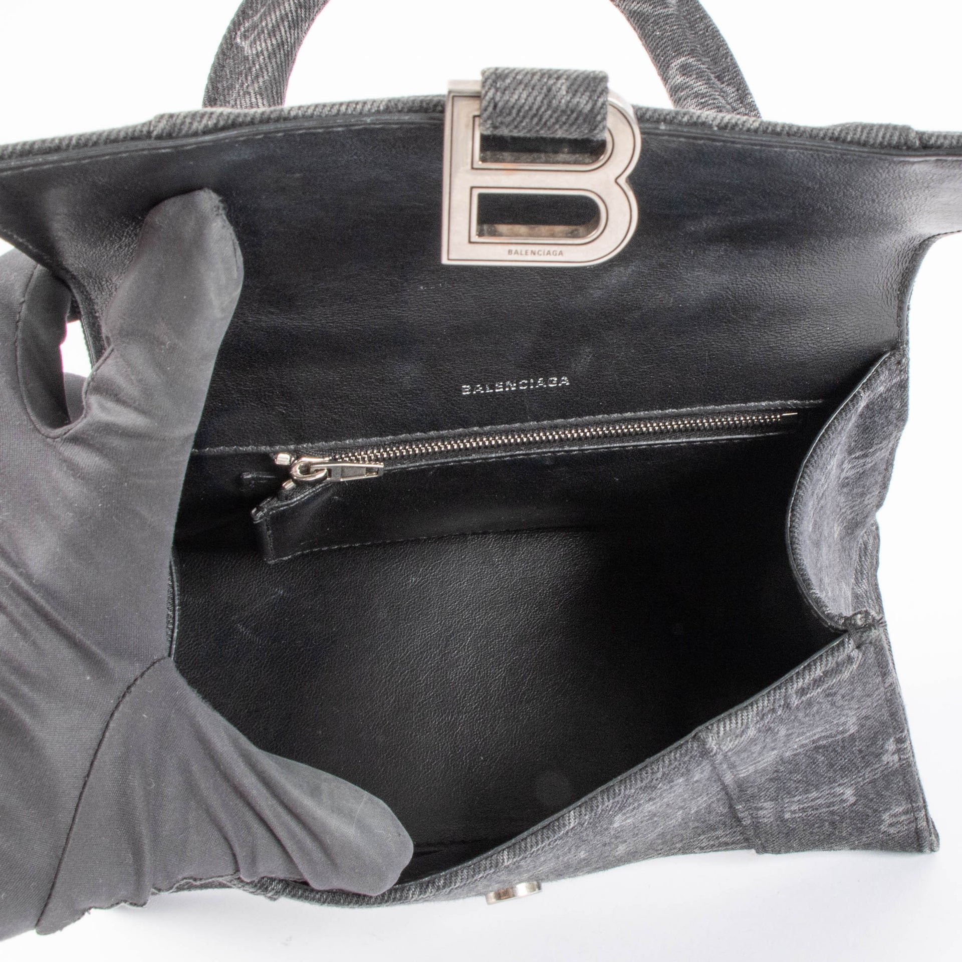 Shop this 100% authentic Balenciaga Black Denim BB Hourglass Small Bag at Labellov.com