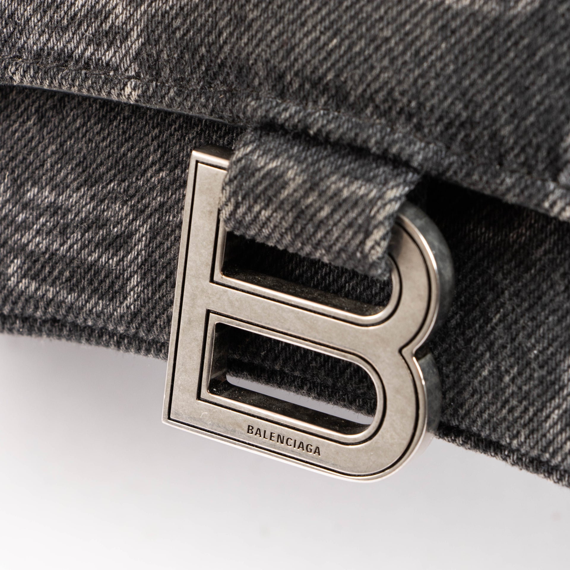Shop this 100% authentic Balenciaga Black Denim BB Hourglass Small Bag at Labellov.com