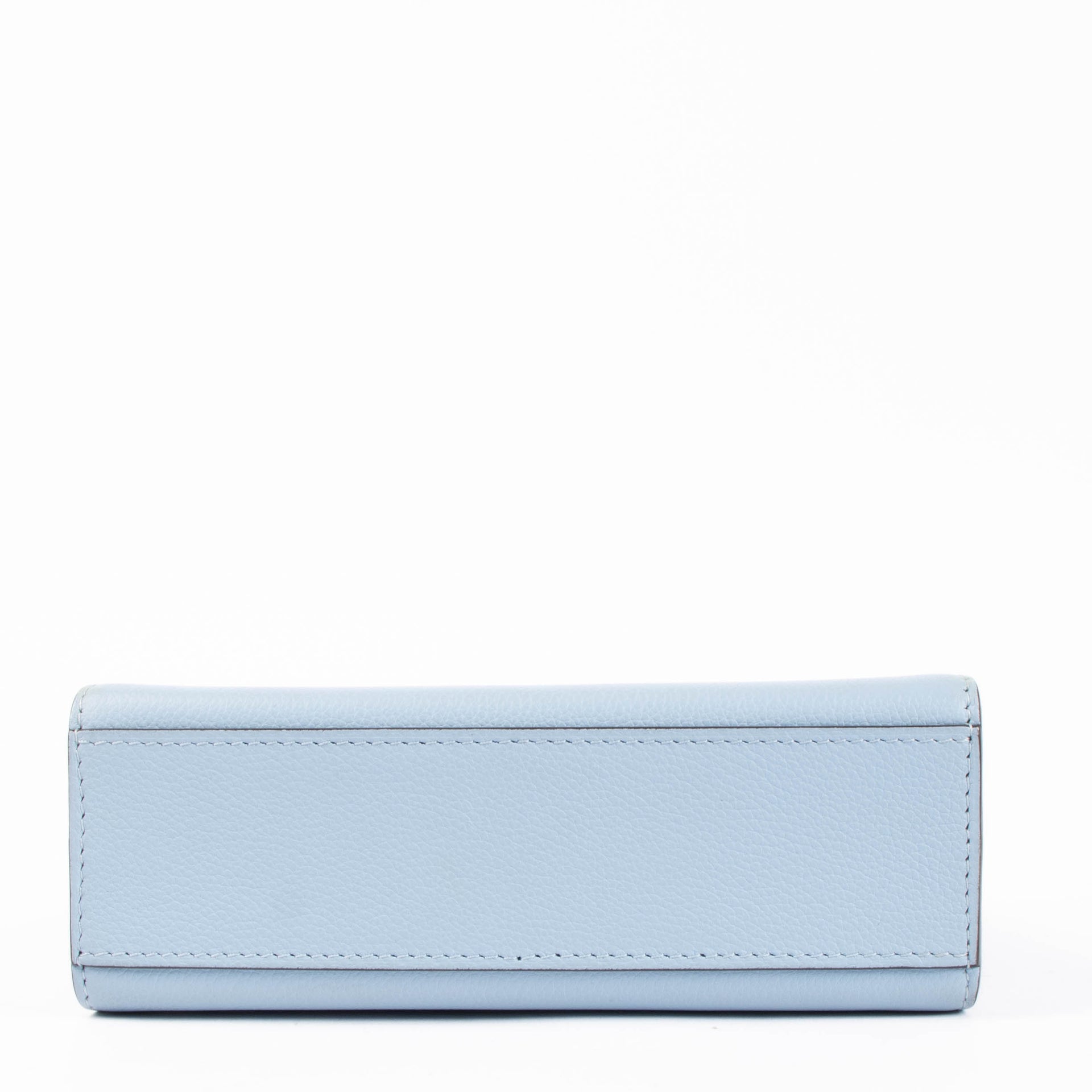 Shop the authentic Delvaux Azure Jumping Calf Tempête Crush Small Bag second hand on Labellov.com