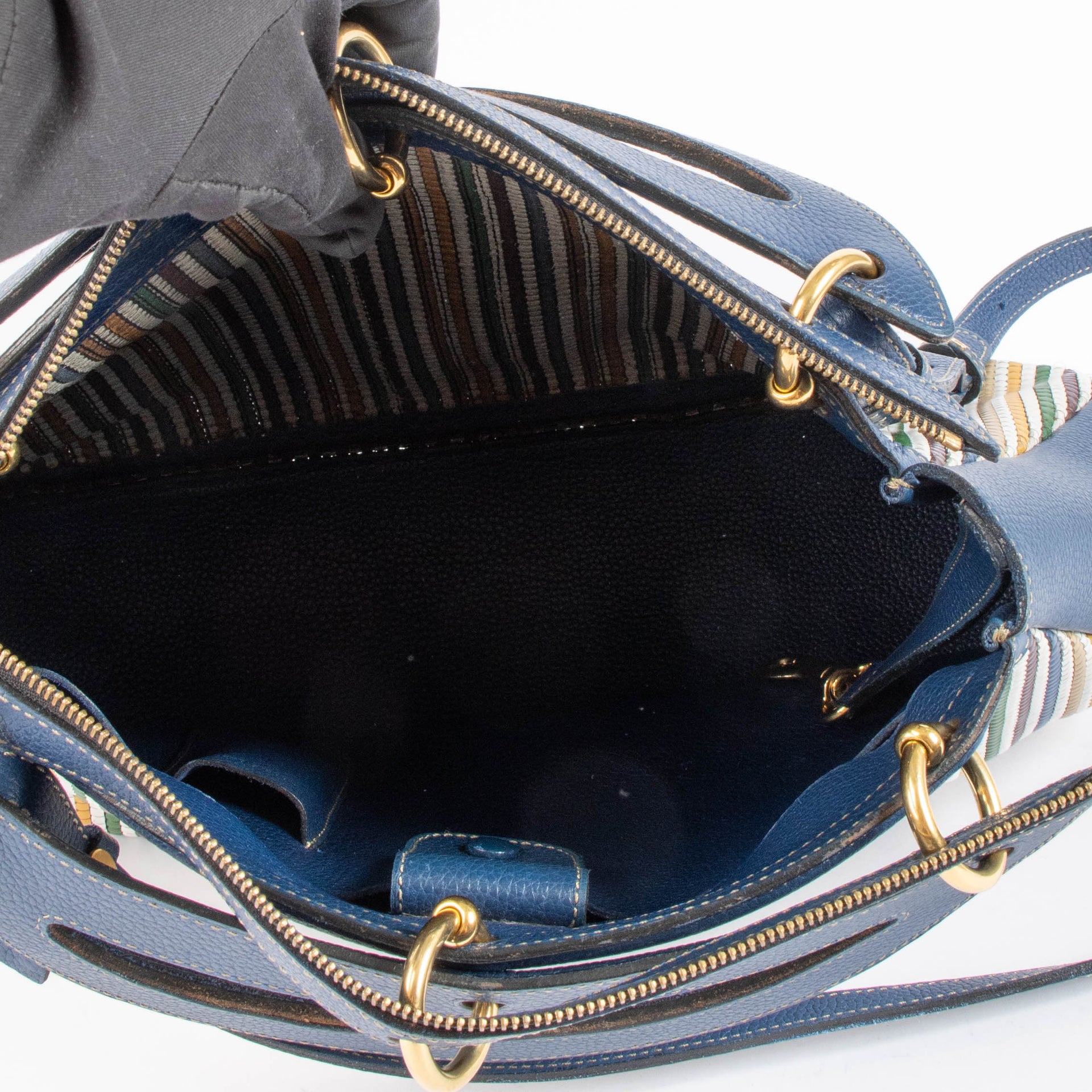 Shop the authentic Delvaux Blue Toile de Cuir Mango GM Bag second hand on Labellov.com