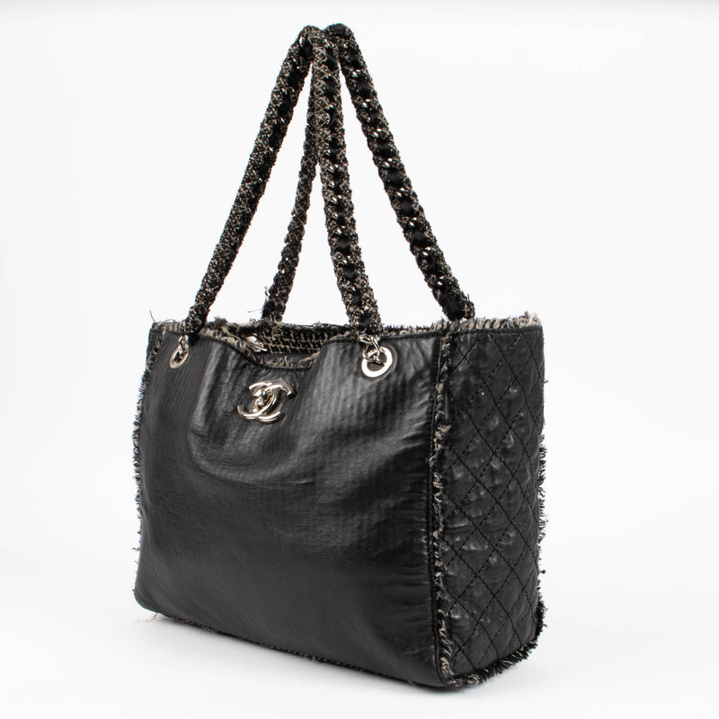Chanel Black Calfskin Tweed Trim Tote bag