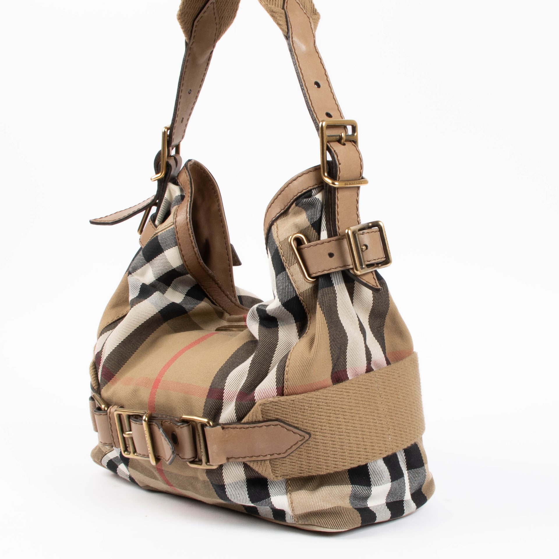 Shop the authentic Burberry House Check Canvas Parsons Hobo Bag second hand on Labellov.com