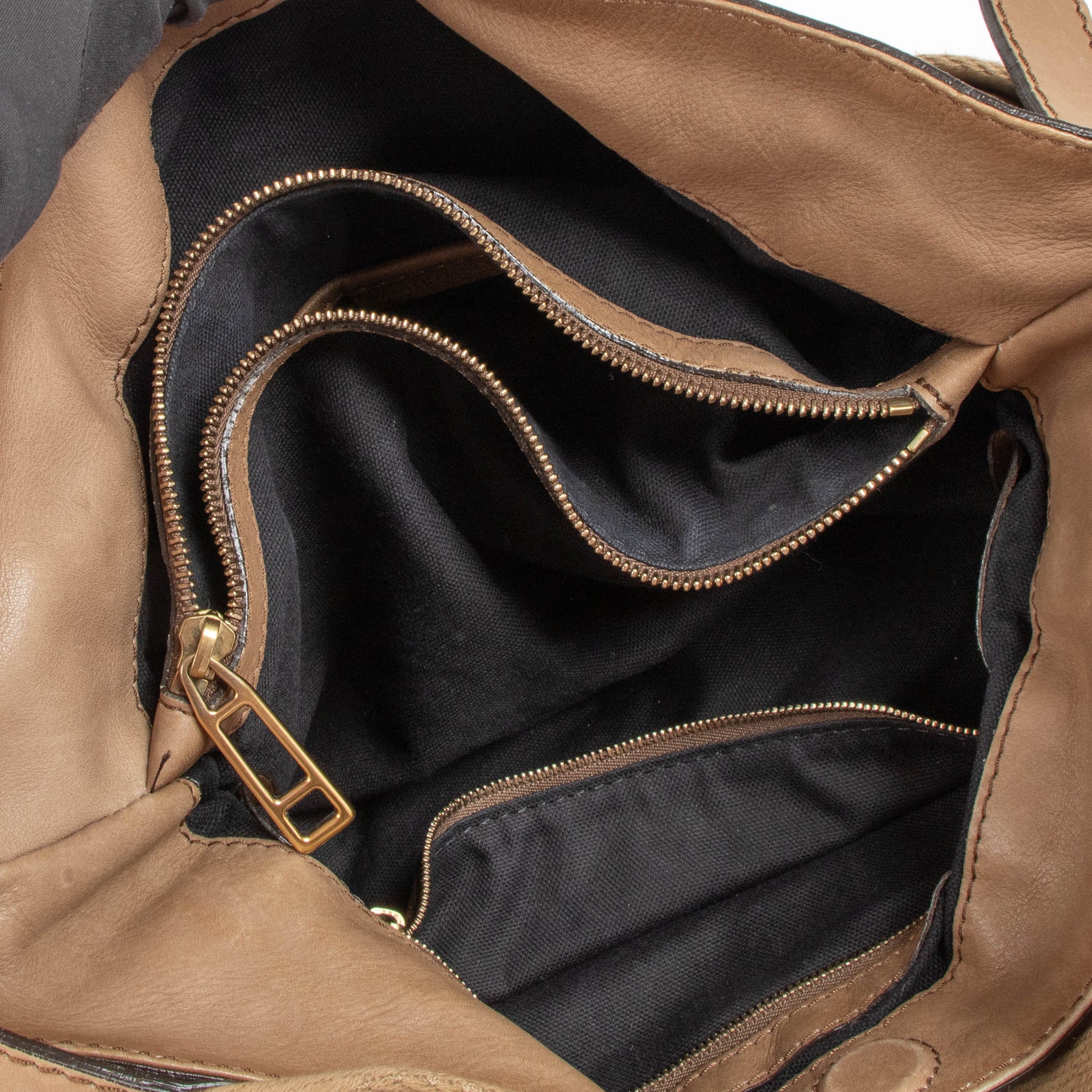Shop the authentic Burberry House Check Canvas Parsons Hobo Bag second hand on Labellov.com