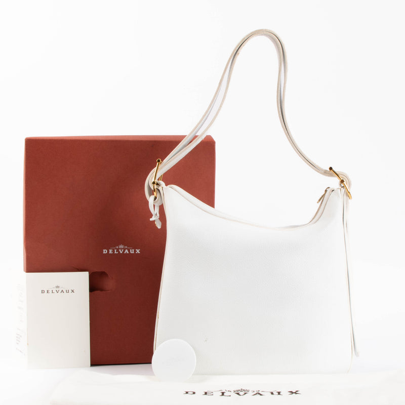 Shop the authentic Delvaux White Trotteur Mascotte Bag second hand on Labellov.com