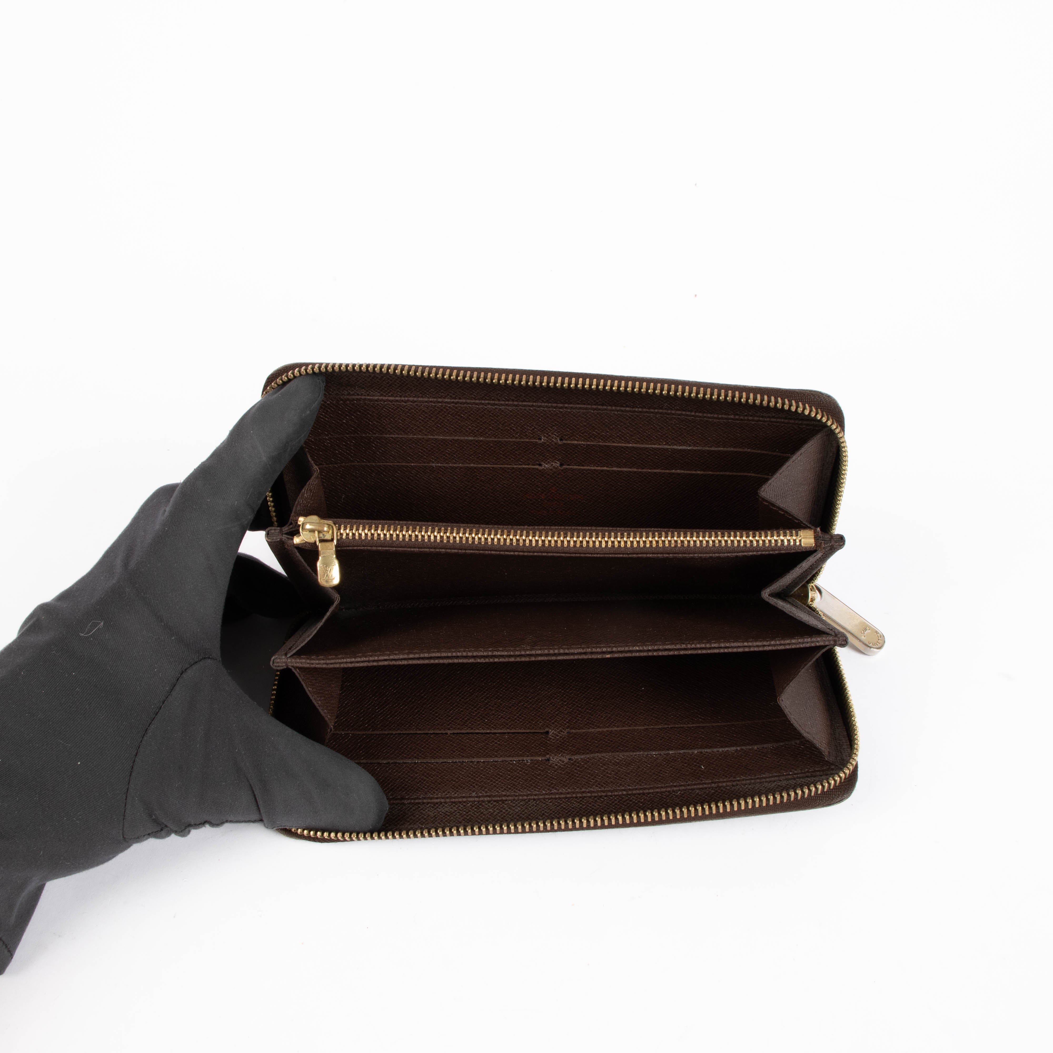 Louis Vuitton Damier Ebene Zippy Wallet – Labellov