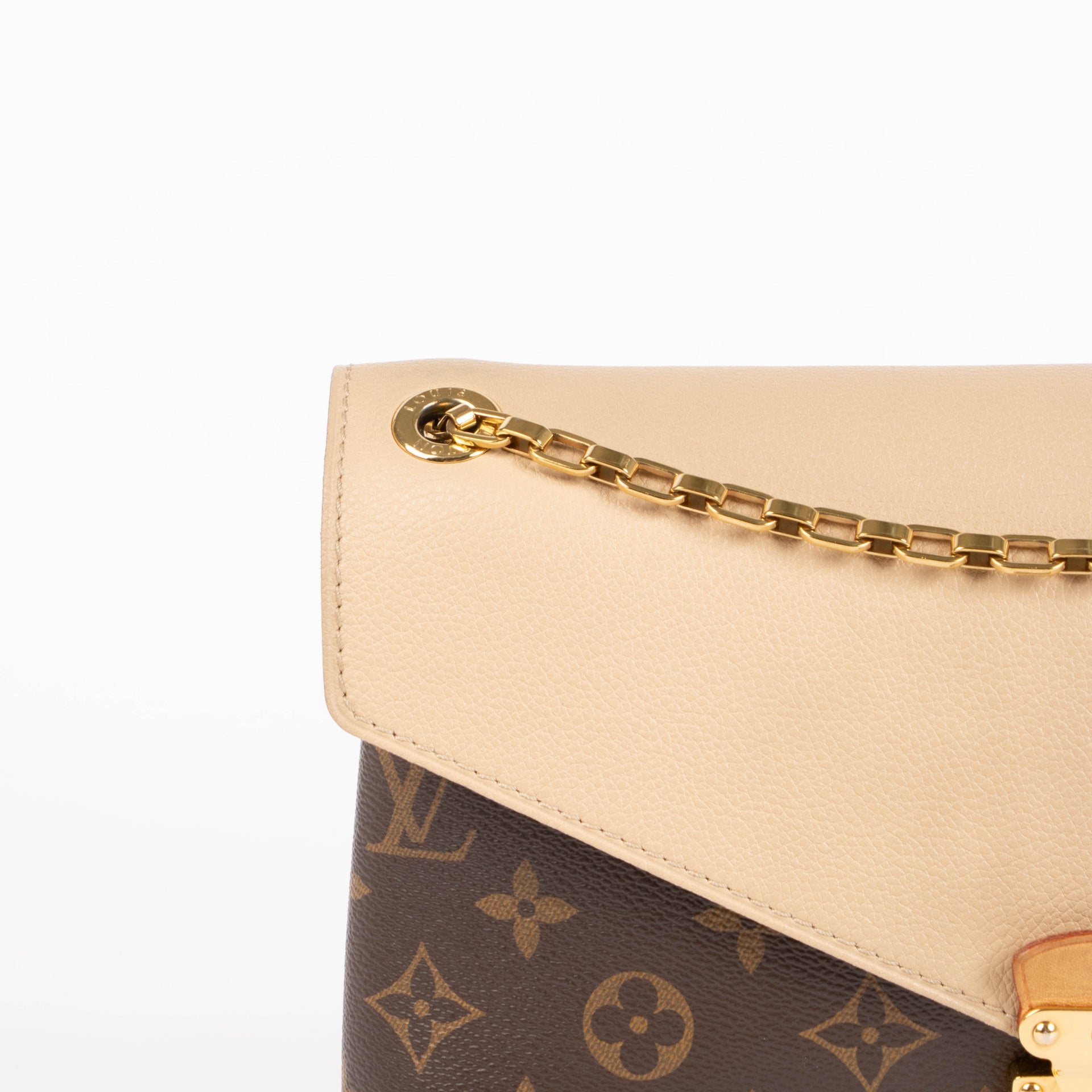 Louis Vuitton Monogram Pallas Chain Bag