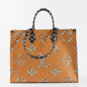 Shop the 100% authentic Louis Vuitton Monogram Jungle Onthego GM Bag second hand on Labellov.com!