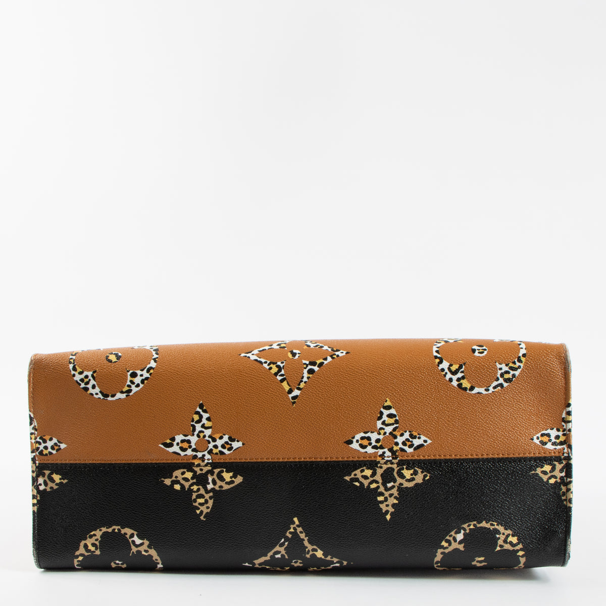 Shop this authentic Louis Vuitton Monogram Jungle Onthego GM Bag Pre-Loved on Labellov.com