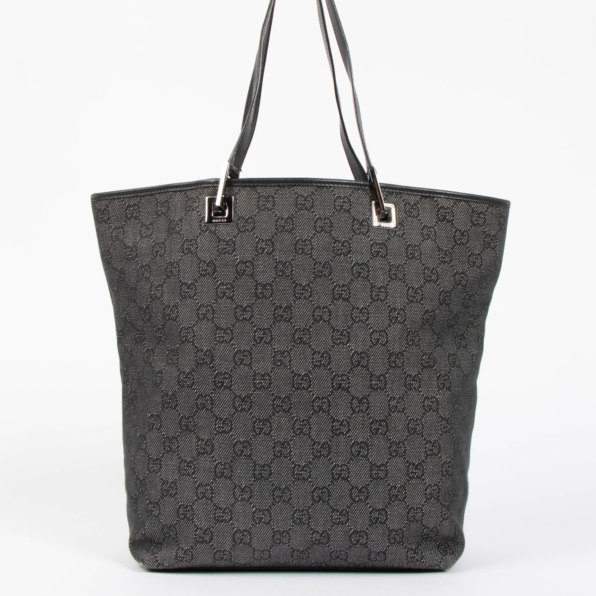 Shop this authentic gucci black monogram bucket bag pre-loved on Labellov.com