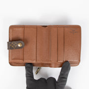 Shop this authentic louis vuitton monogram Wallet pre-loved on Labellov.com