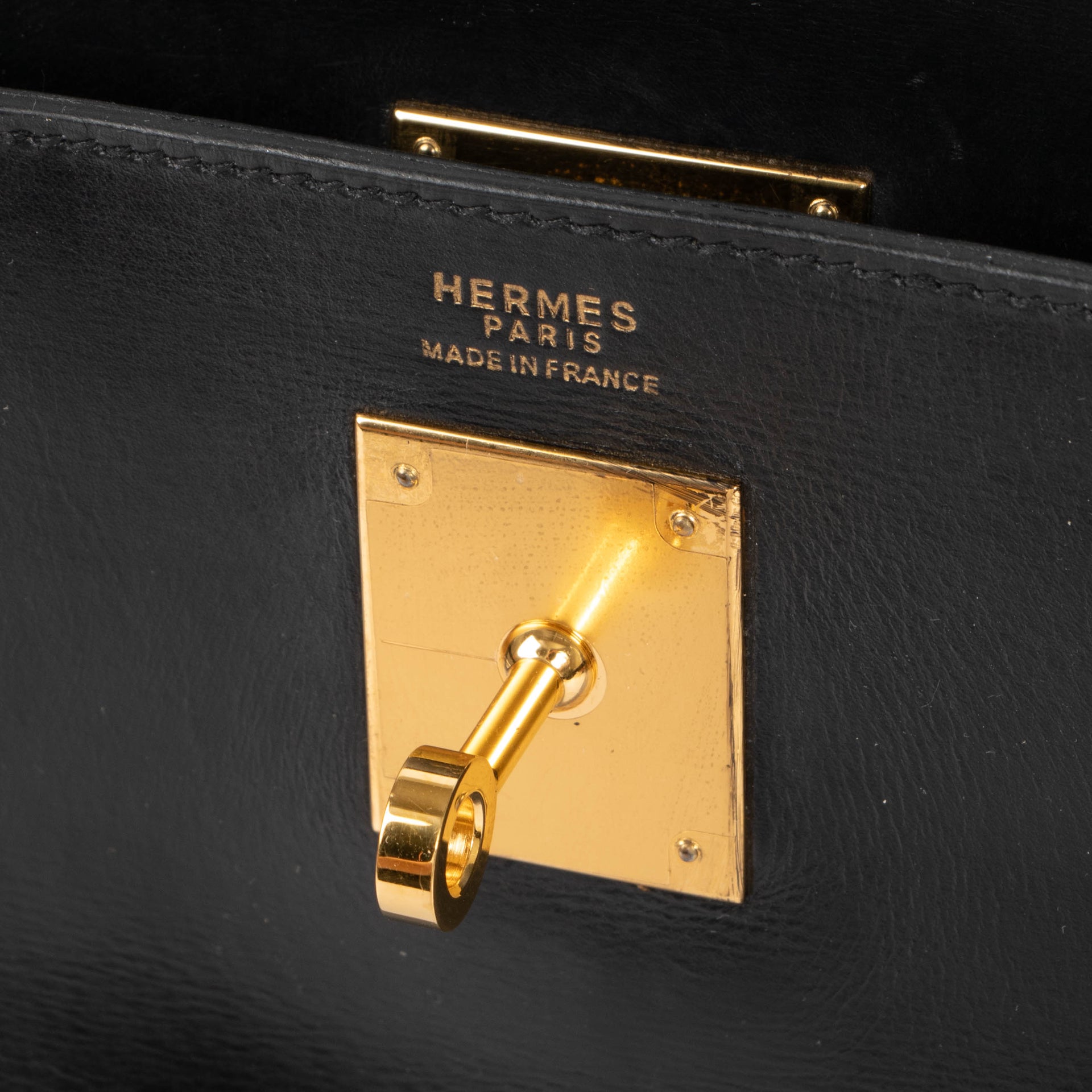 Hermès Vintage Kelly 32 Black Box GHW