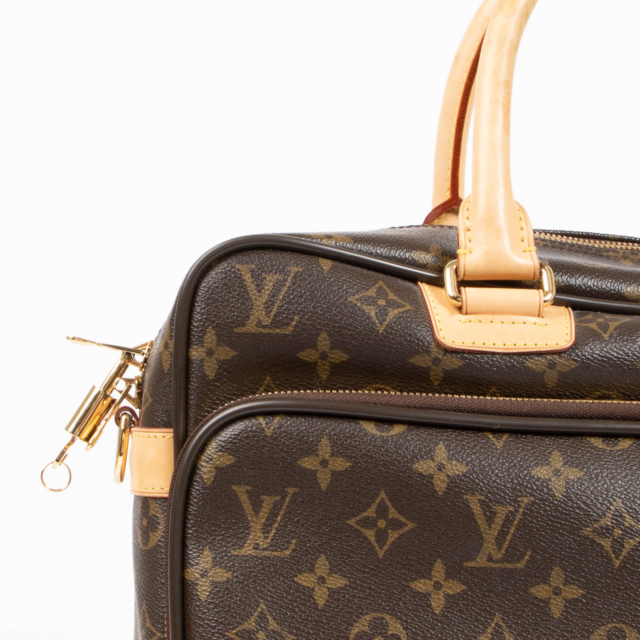 Louis Vuitton Monogram Icare Laptop Bag – Labellov