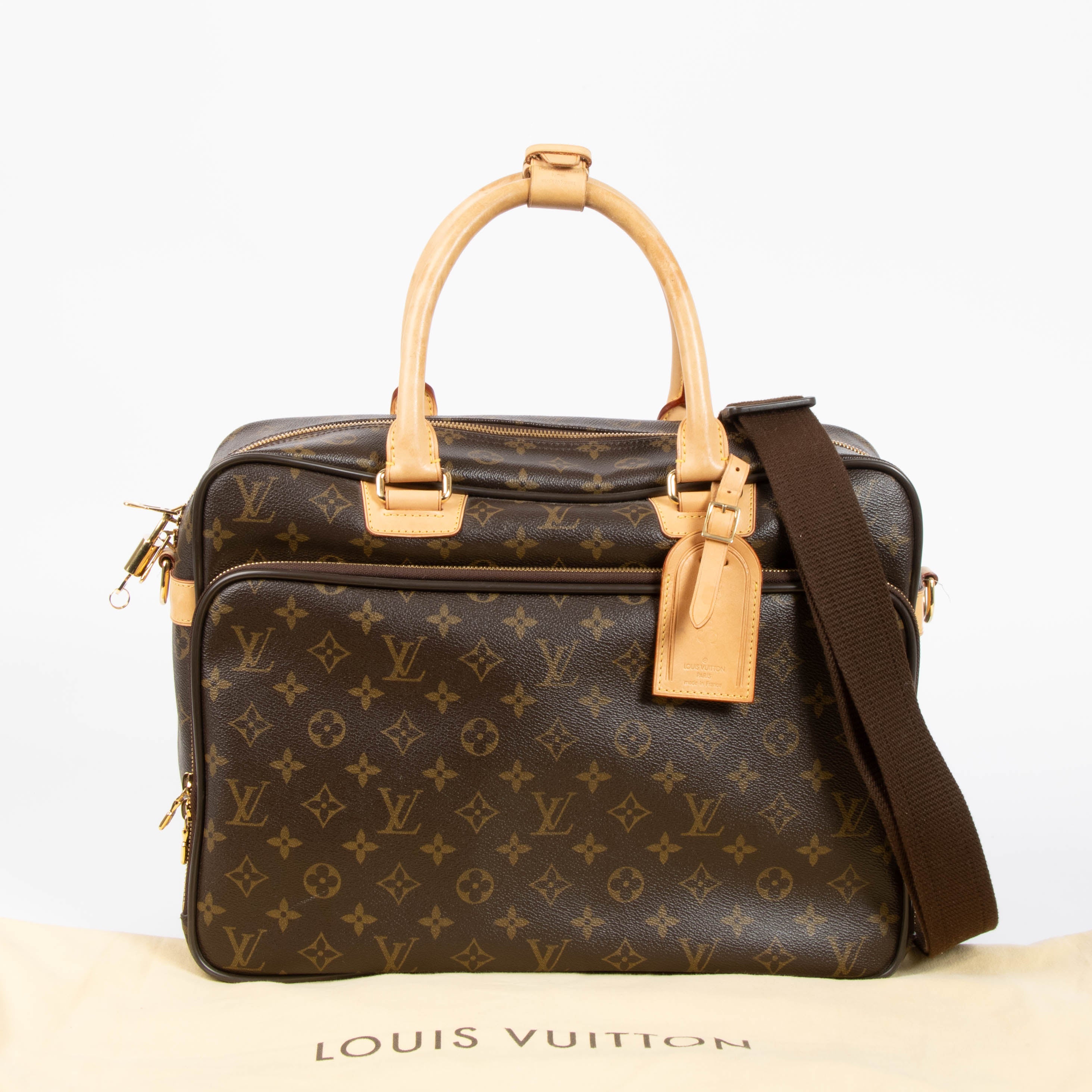 Louis Vuitton Monogram Icare Laptop Bag – Labellov