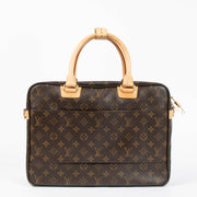 Shop the authentic Louis Vuitton Monogram Icare Laptop Bag second hand on Labellov.com