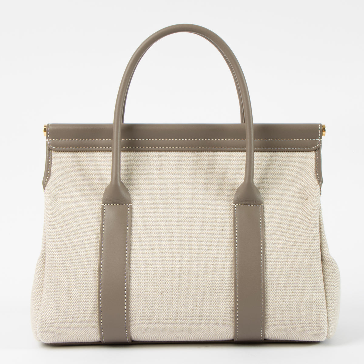 Shop this authentic Loro Piana Natural/Almond Tree Canvas Loom L25 Bag pre-loved on labellov.com