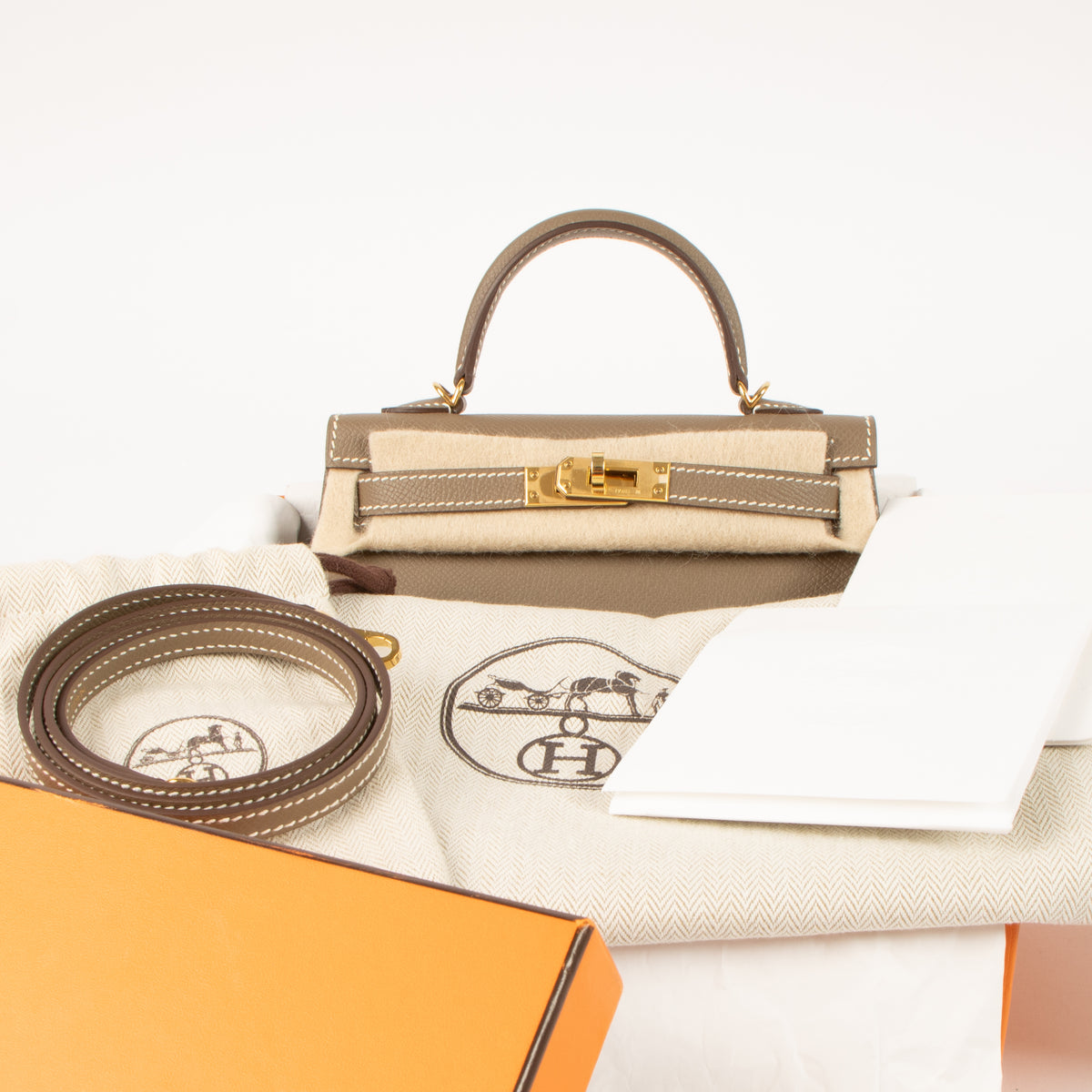 Hermes Kelly Mini II Etoupe Epsom GHW