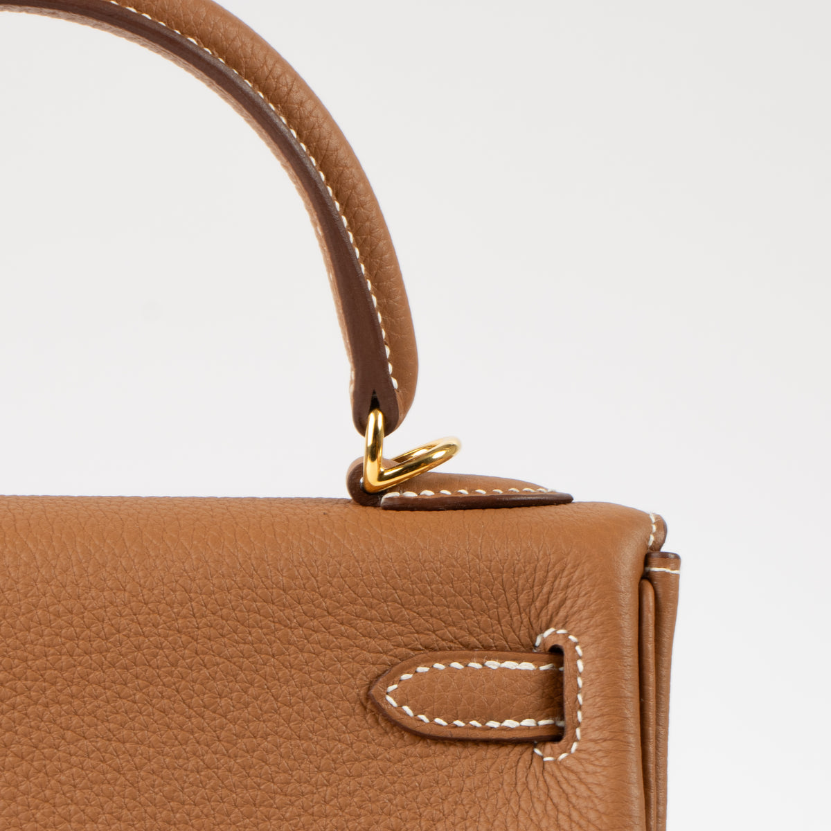 Hermès Kelly 25 Gold Togo GHW