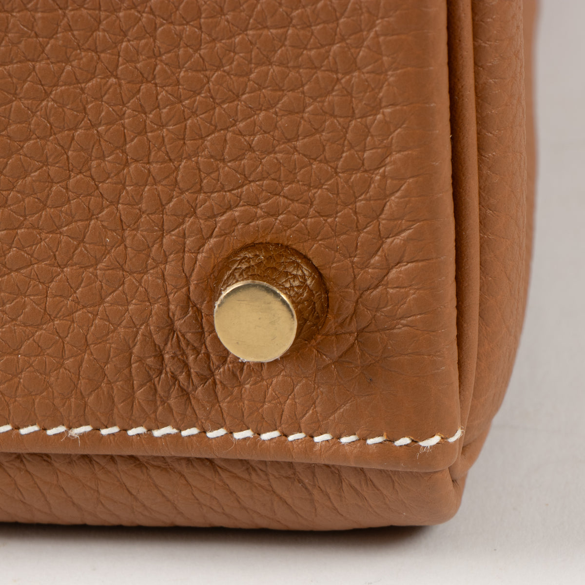Hermès Kelly 25 Gold Togo GHW