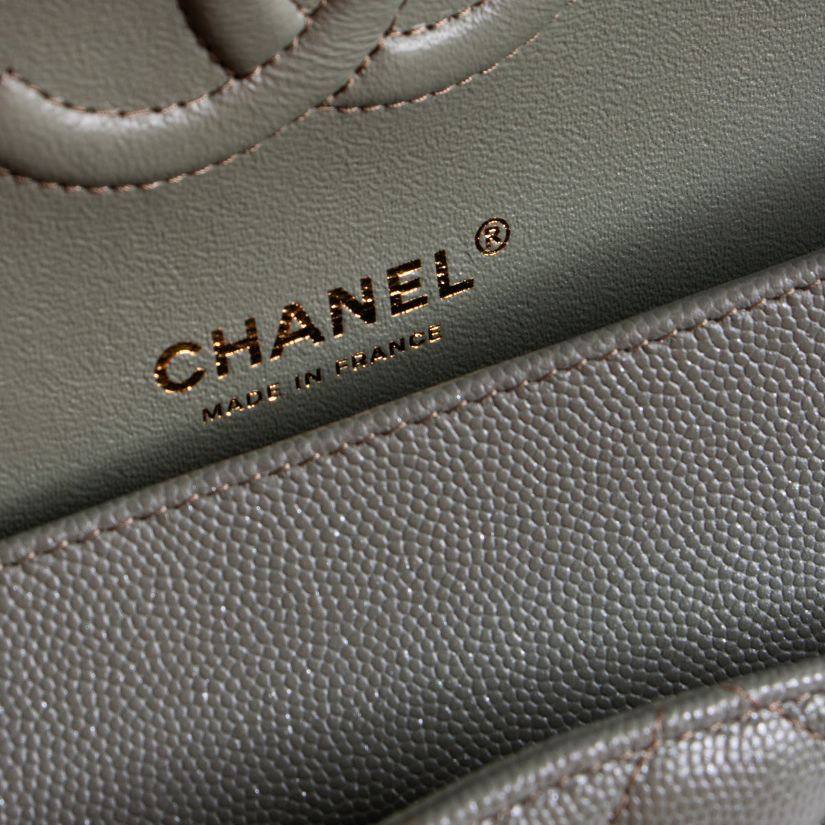 Shop this authentic luxury Chanel Green Caviar Medium Classic 11.12 bag Pre-Loved on Labellov.com