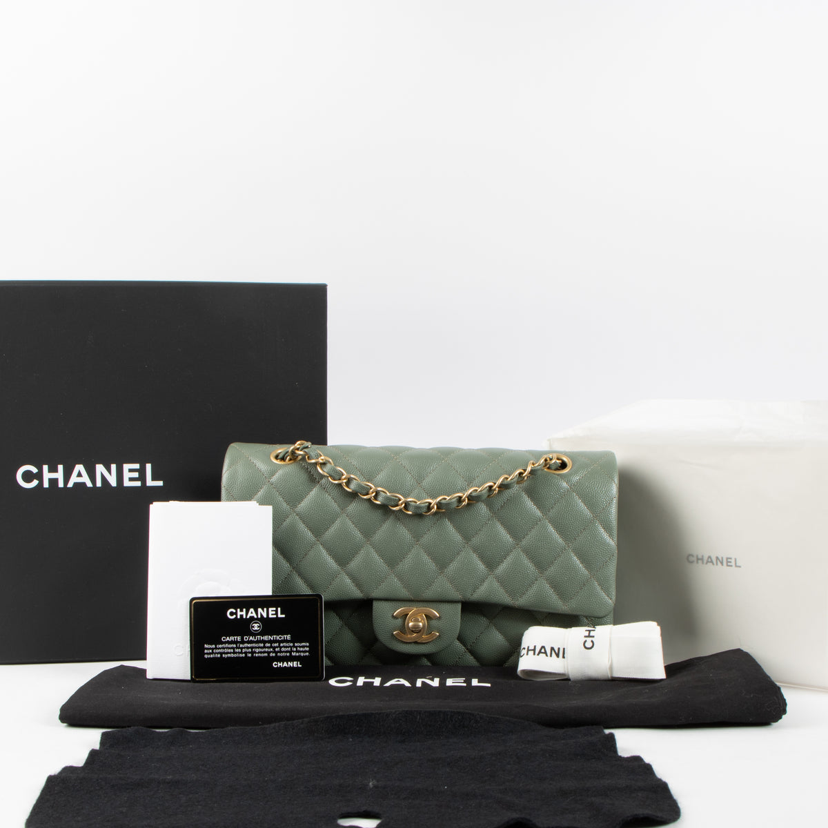 Shop this authentic luxury Chanel Green Caviar Medium Classic 11.12 bag Pre-Loved on Labellov.com