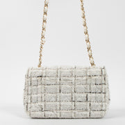 Shop the authentic Chanel Tweed Mini Classic Handbag second hand on Labellov.com!