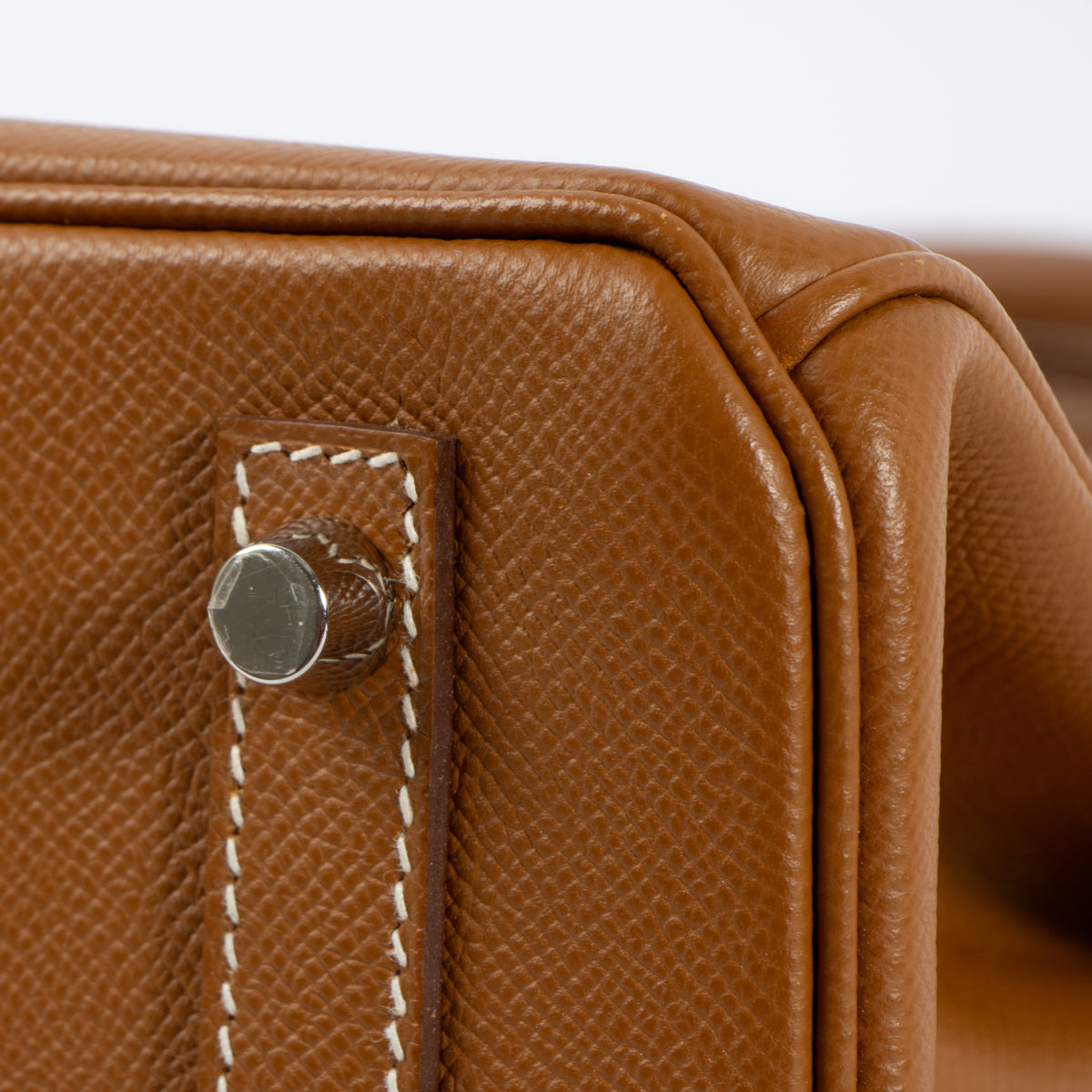 Shop this authentic Hermes Birkin 30 Gold Epsom PHW pre-loved on labellov.com