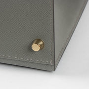 Shop this authentic Hermes Kelly 28 Gris Meyer Madame GHW pre-loved on Labellov.com