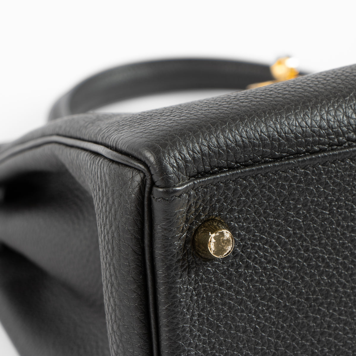 Hermès Kelly 32 Black Togo GHW