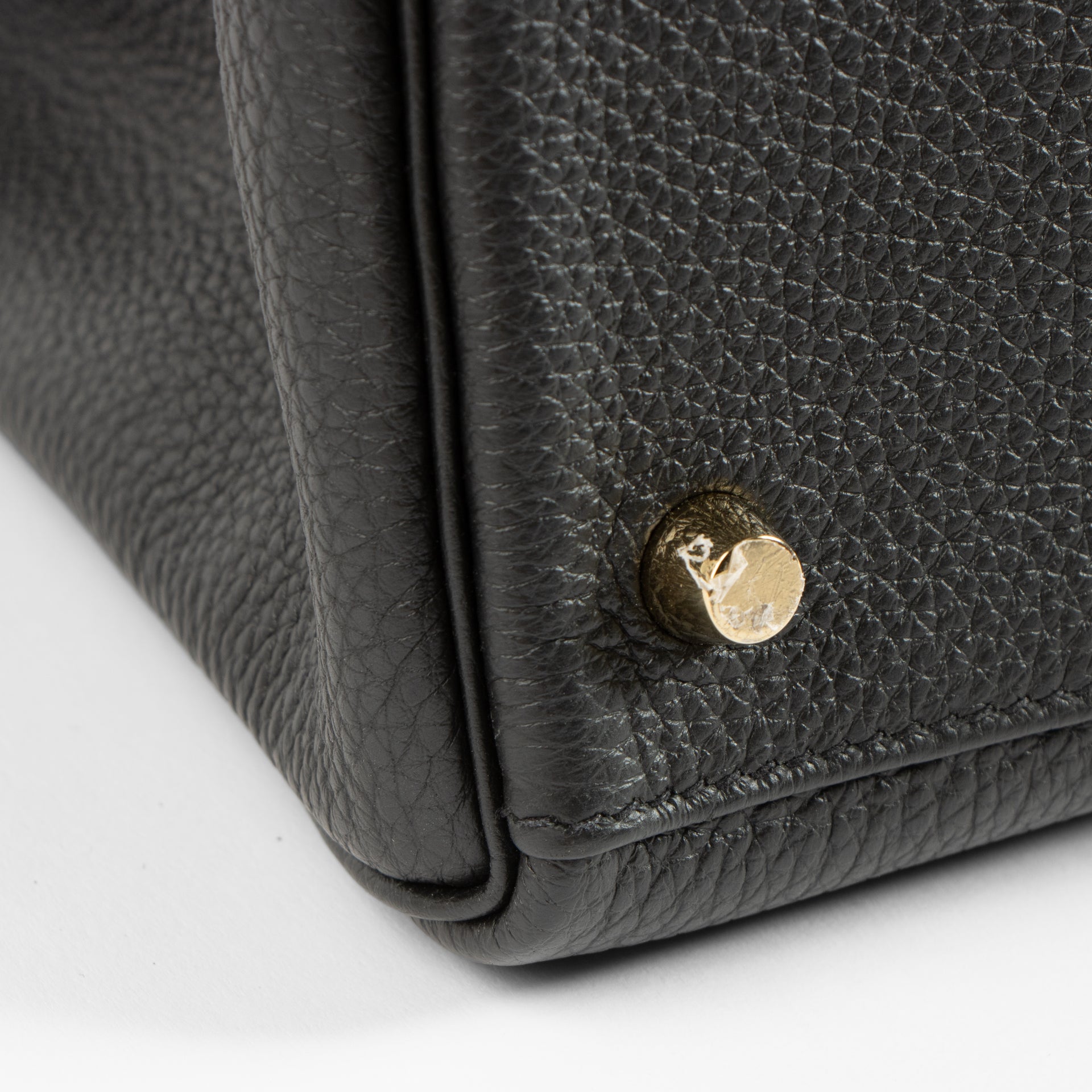 Hermès Kelly 32 Black Togo GHW