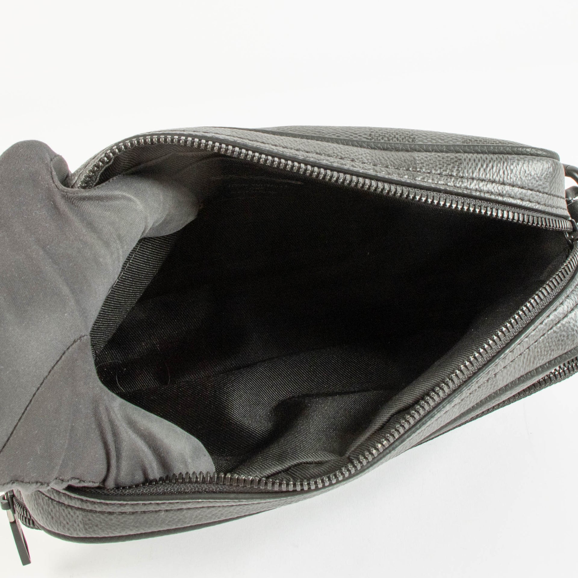 Louis Vuitton Black Damoflage Nil Messenger Bag