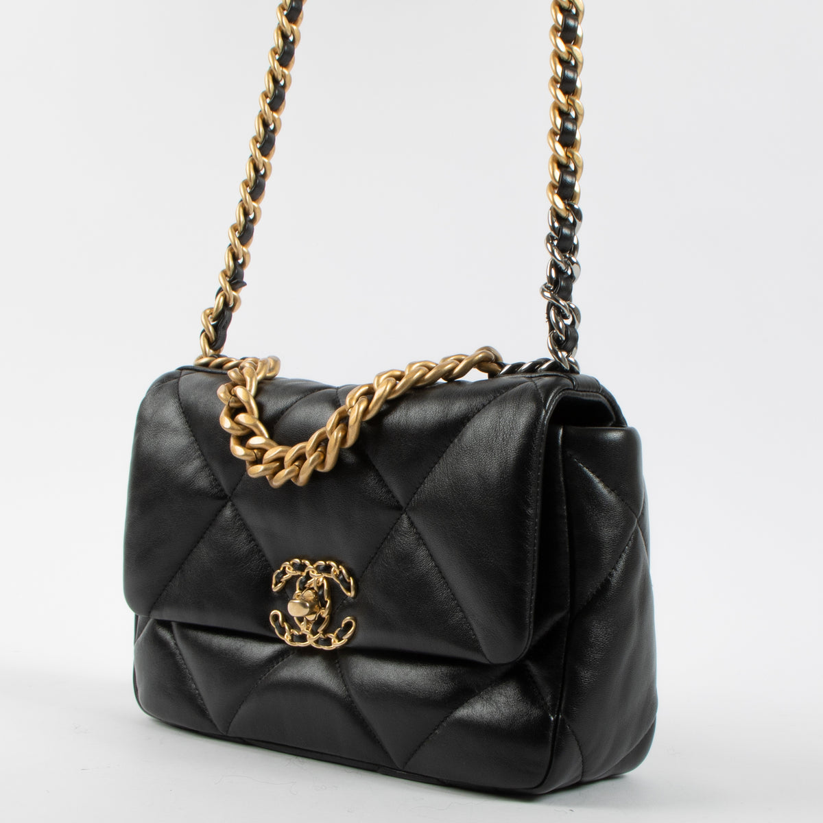 Shop the authentic Chanel Black Lambskin Small Chanel 19 Bag second hand on Labellov.com!