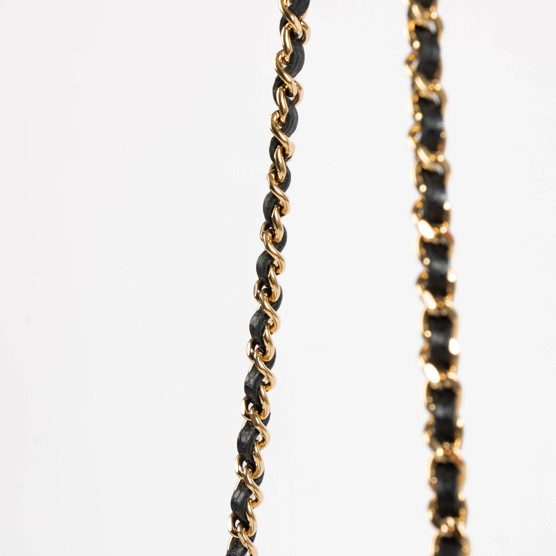 Chanel Black Caviar Classic Wallet On Chain