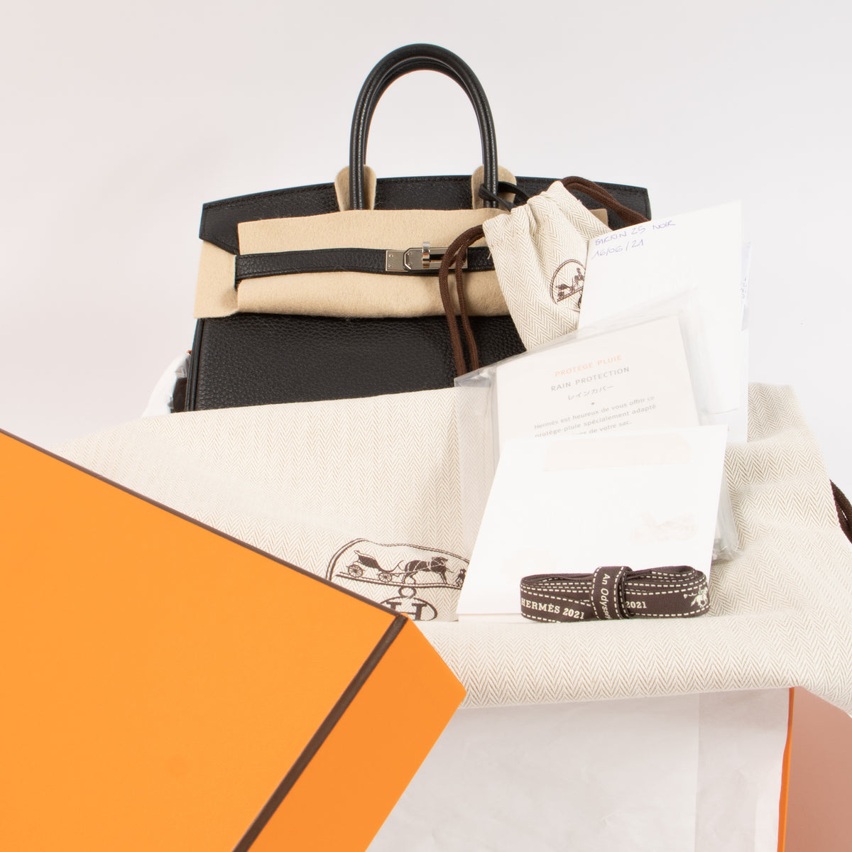 Hermès Birkin 25 Black Togo PHW