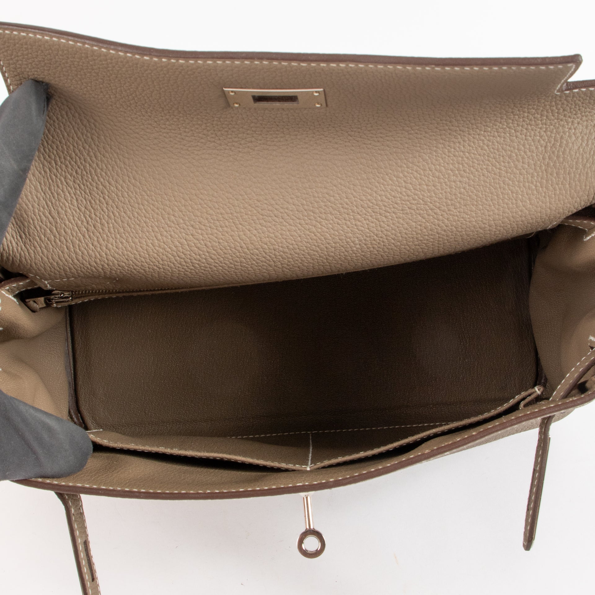 Hermès Kelly 28 Etoupe Togo PHW