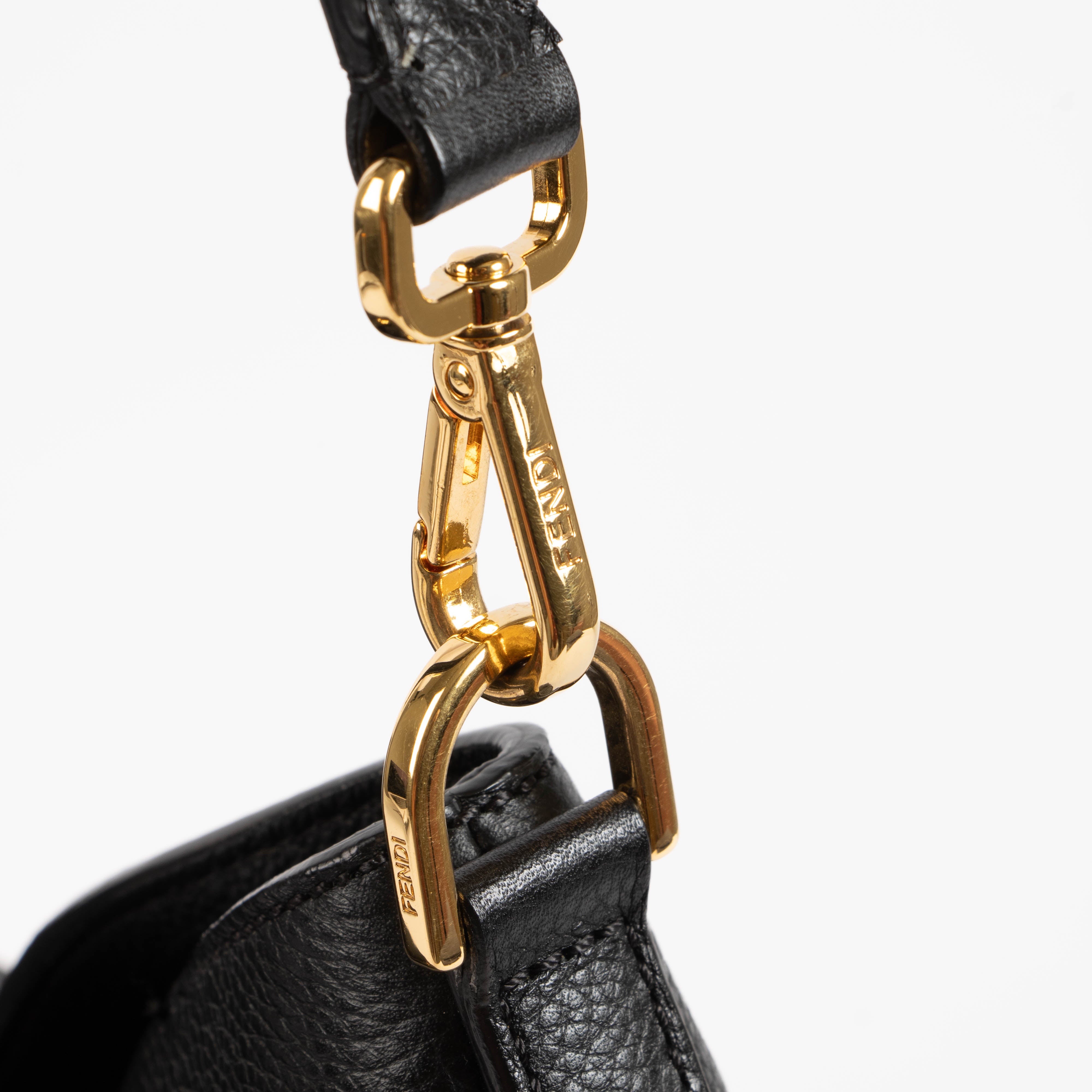 Fendi Black Leather Turnlock Hobo bag – Labellov