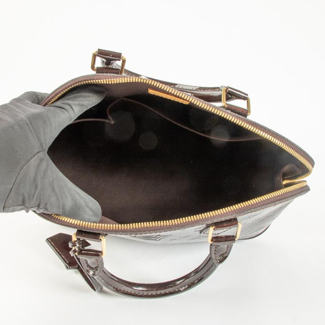 Louis Vuitton Amarante Monogram Vernis Alma PM Bag
