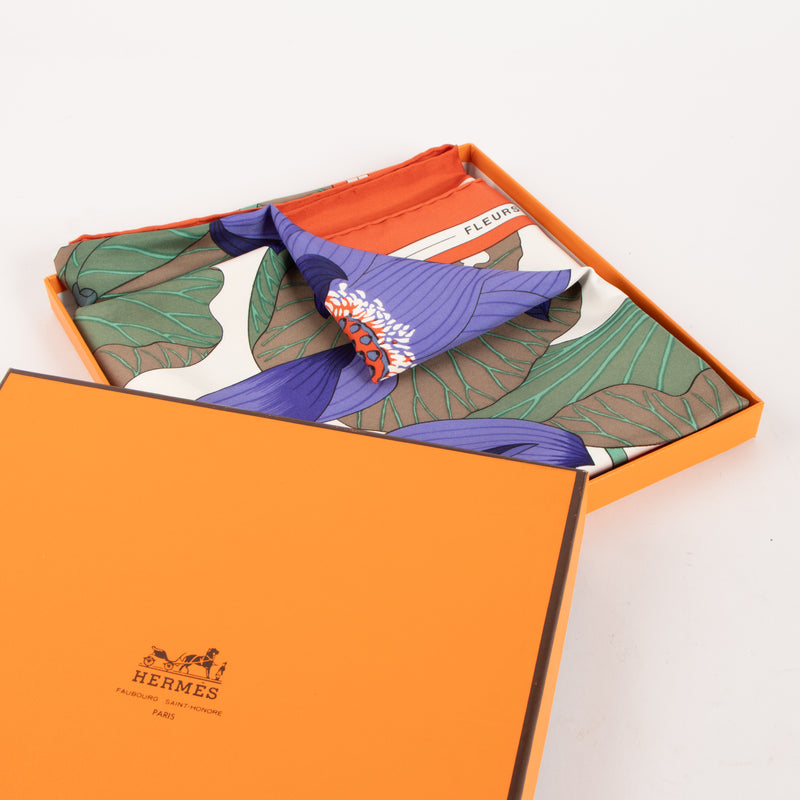 Shop this authentic Hermès Fleurs de Lotus Multicolor Silk Carré 90 Scarf pre-loved on Labellov.com