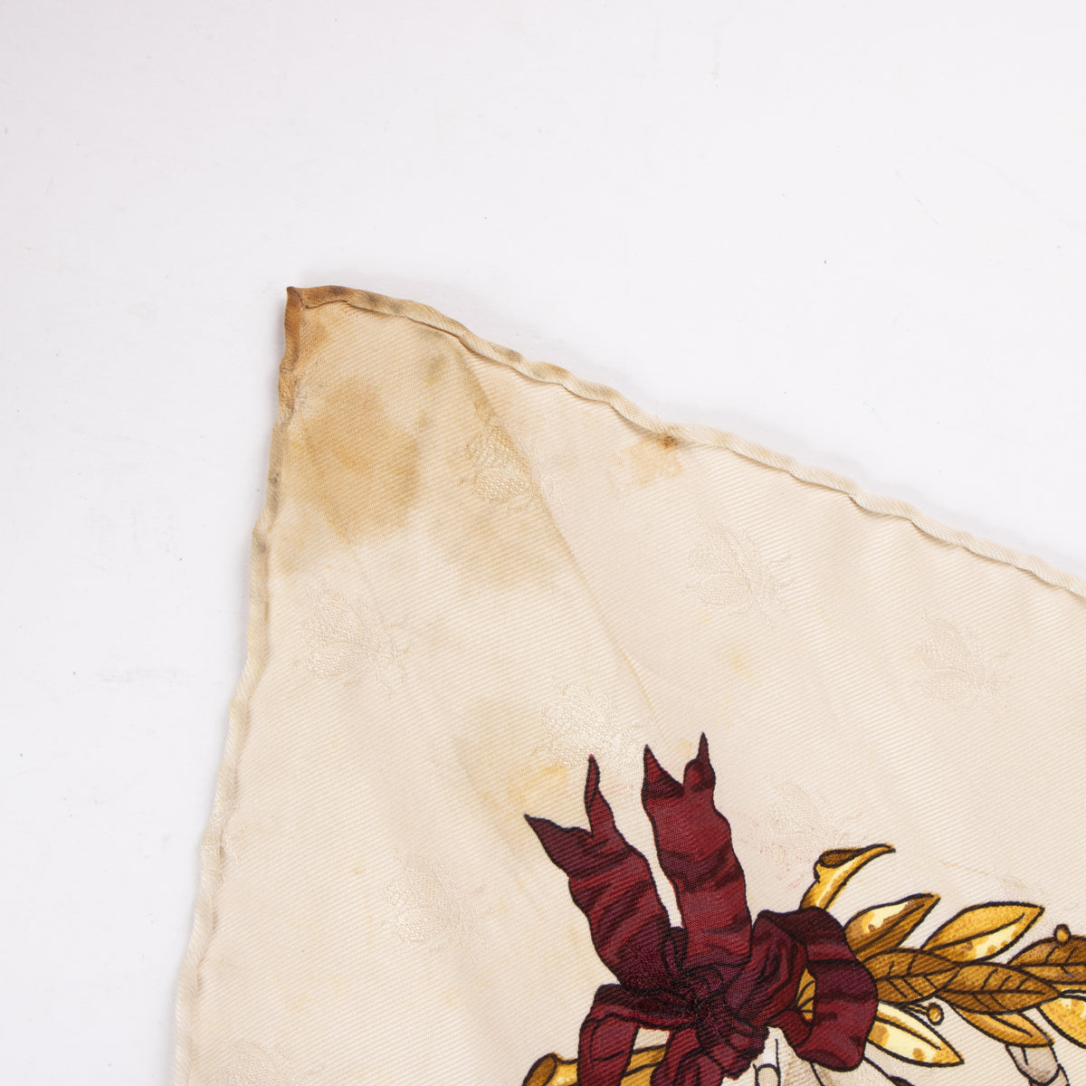 Shop the authentic Hermès Napoléon Silk Scarf (Carré 90) on Labellov.com.